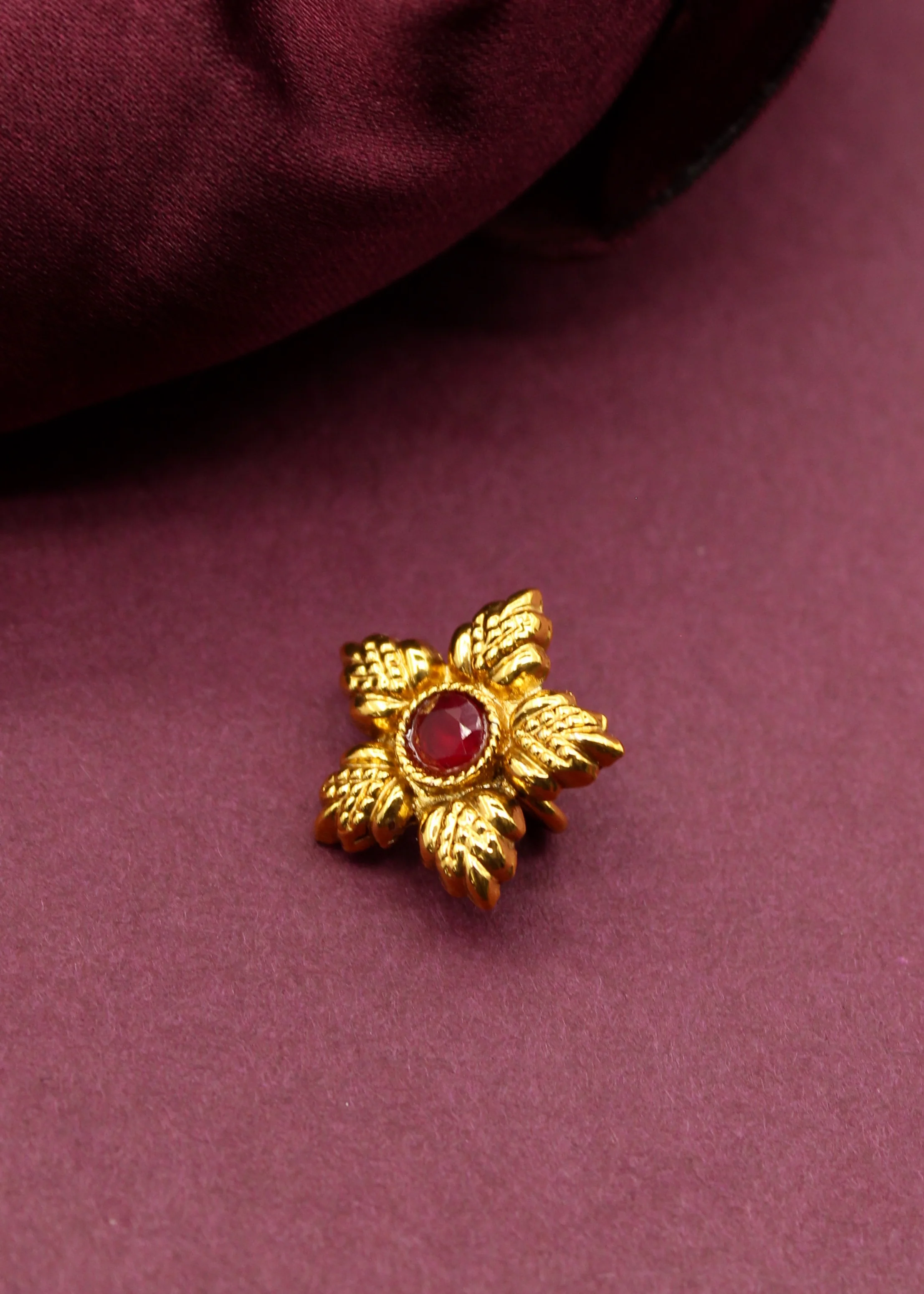 STYLISH ANTIQUE NOSE PIN - Image 5