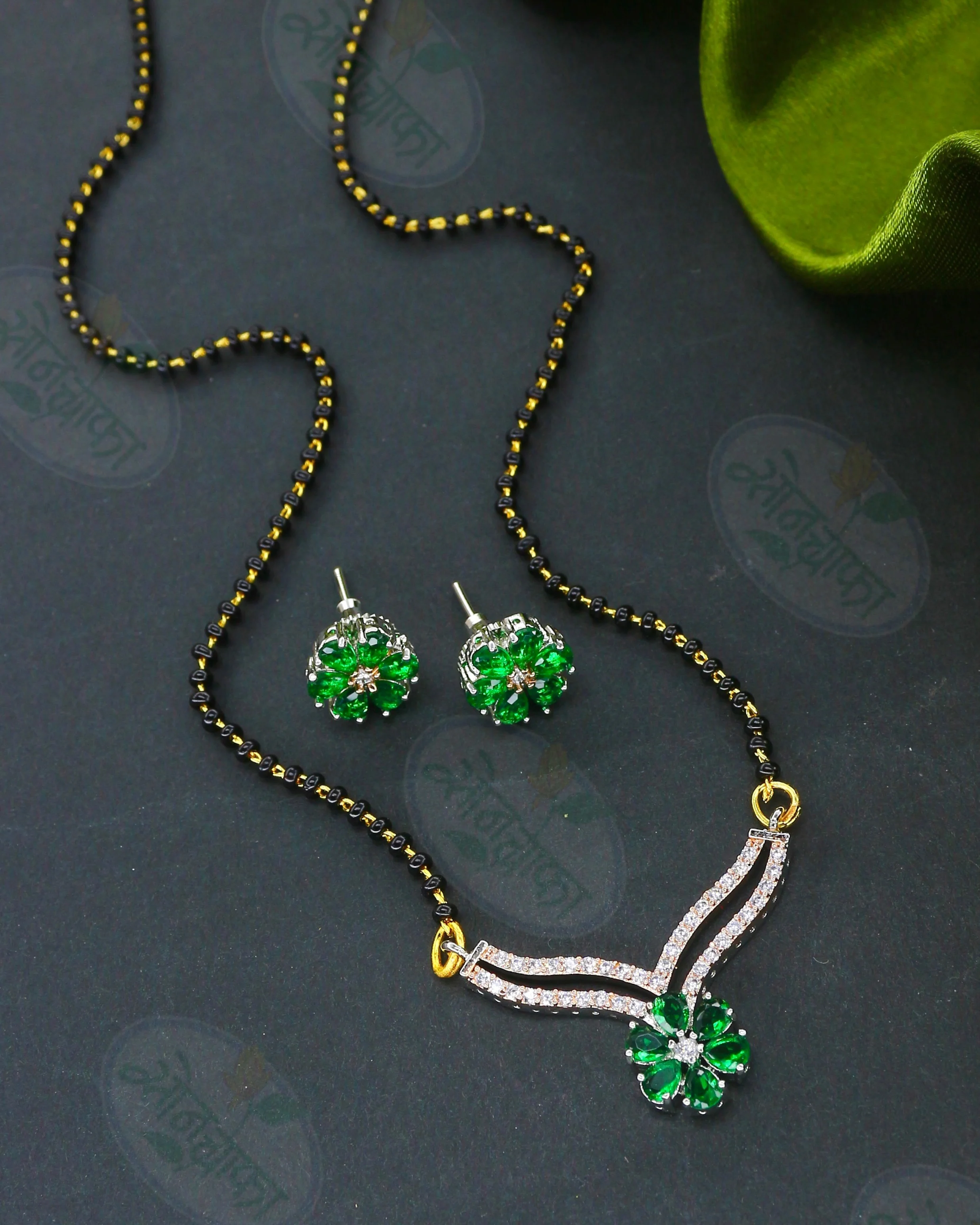 FLORAL CHARM DIAMOND MANGALSUTRA - Image 3