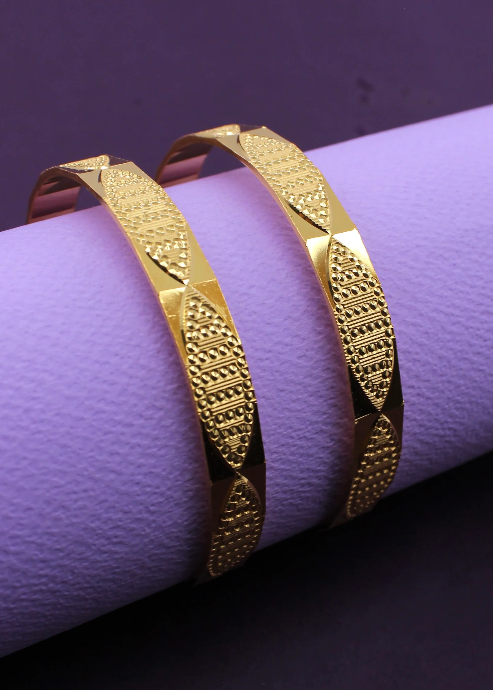 ECLECTIC GOLDEN BANGLES - Image 8