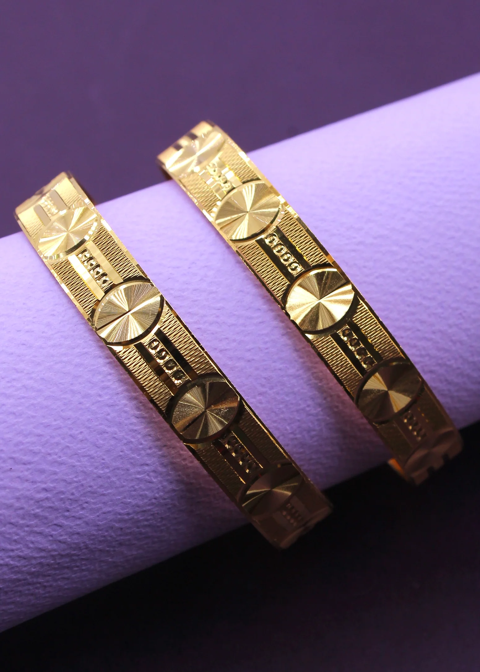APPEALING GOLDEN BANGLES - Image 7