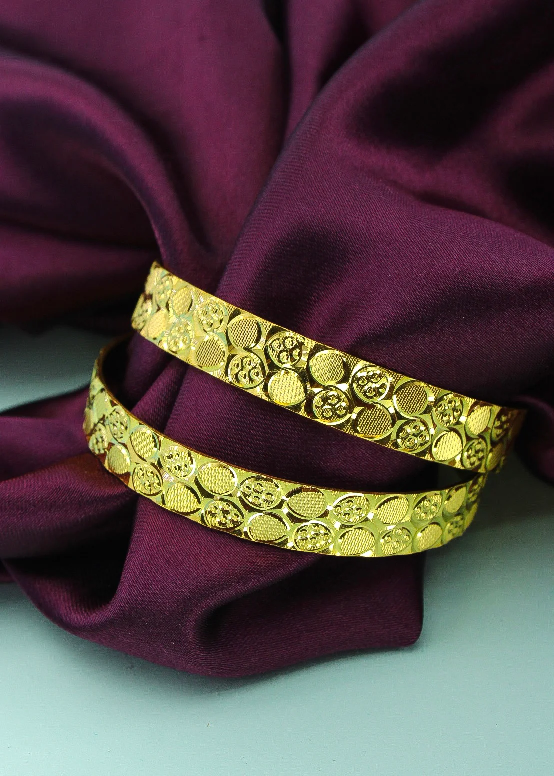 ENTICING GOLDEN BANGLES - Image 6