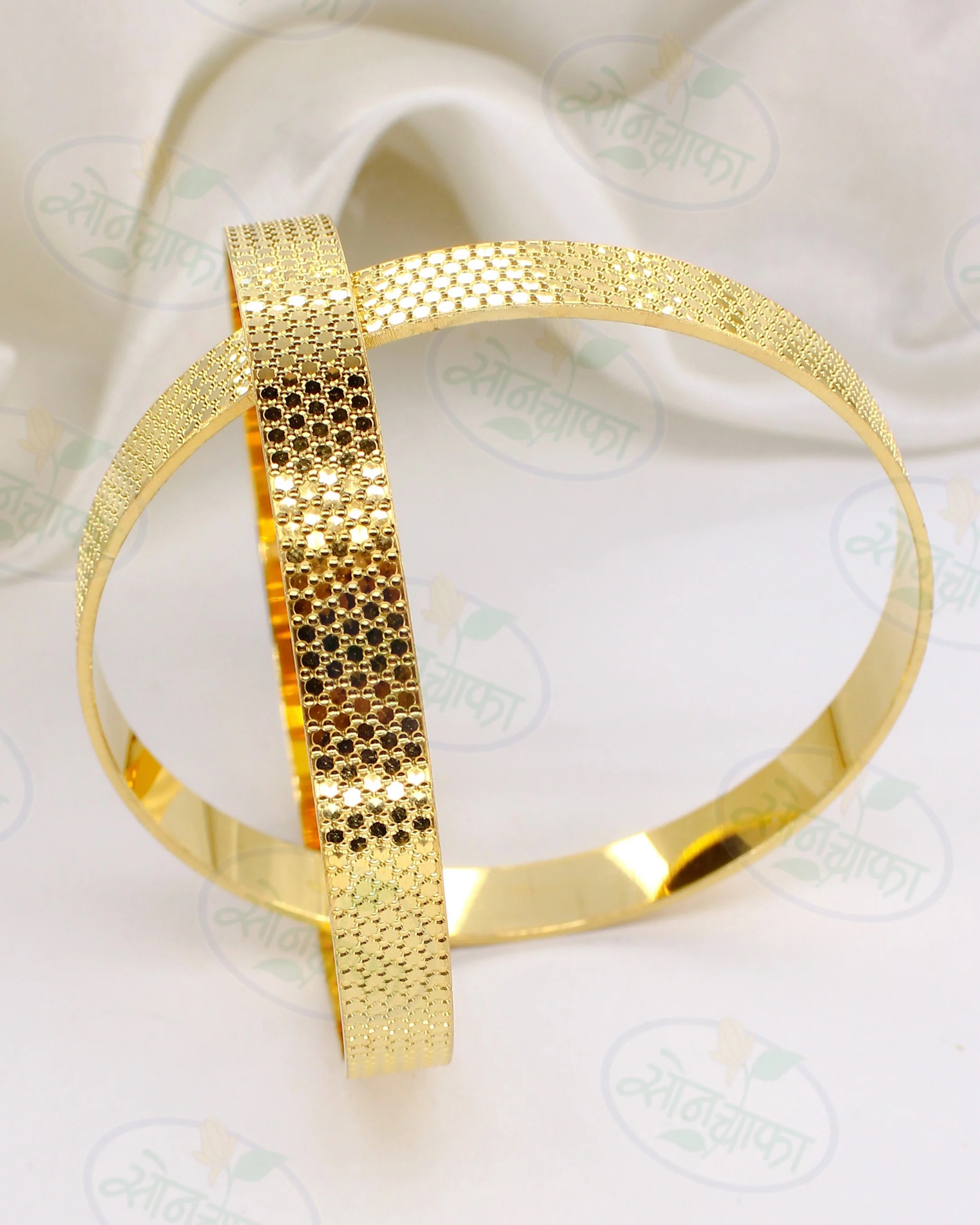 DELICATE DESIGNER GOLDEN BANGLES - Image 5