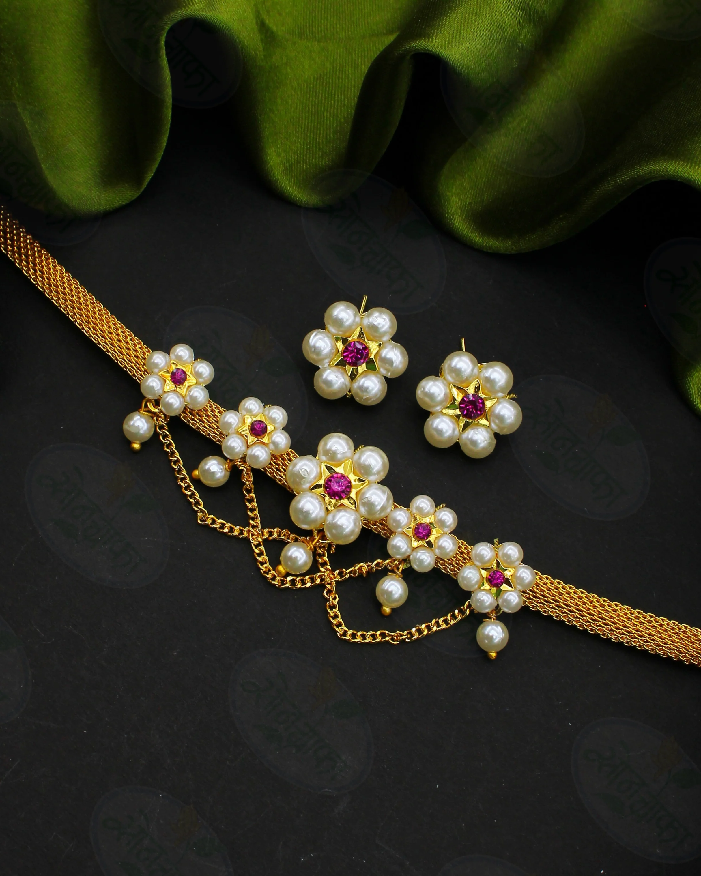 MOTI KUDI CHOKER
