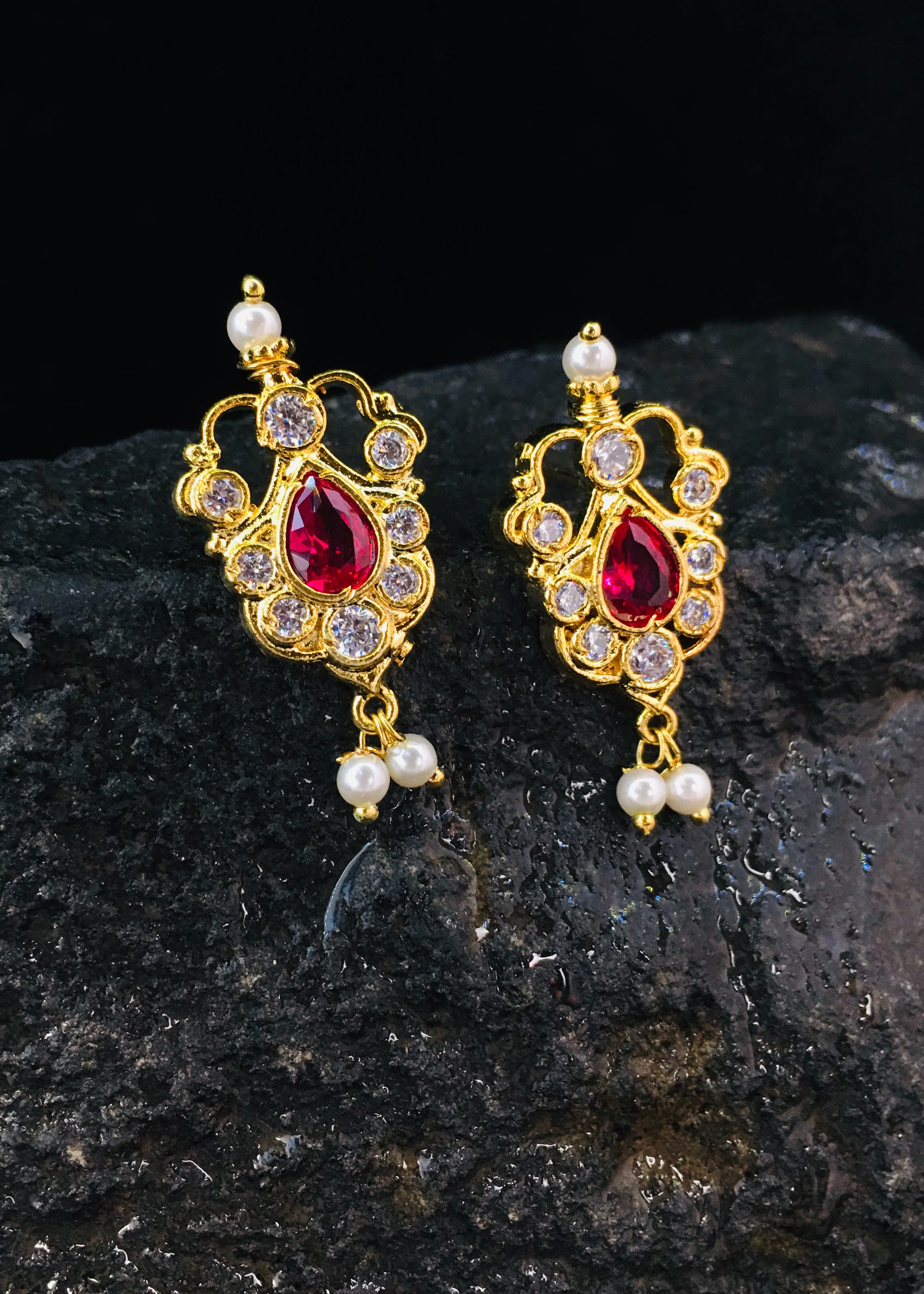 SIMPLE MOTI STUDS - Image 3