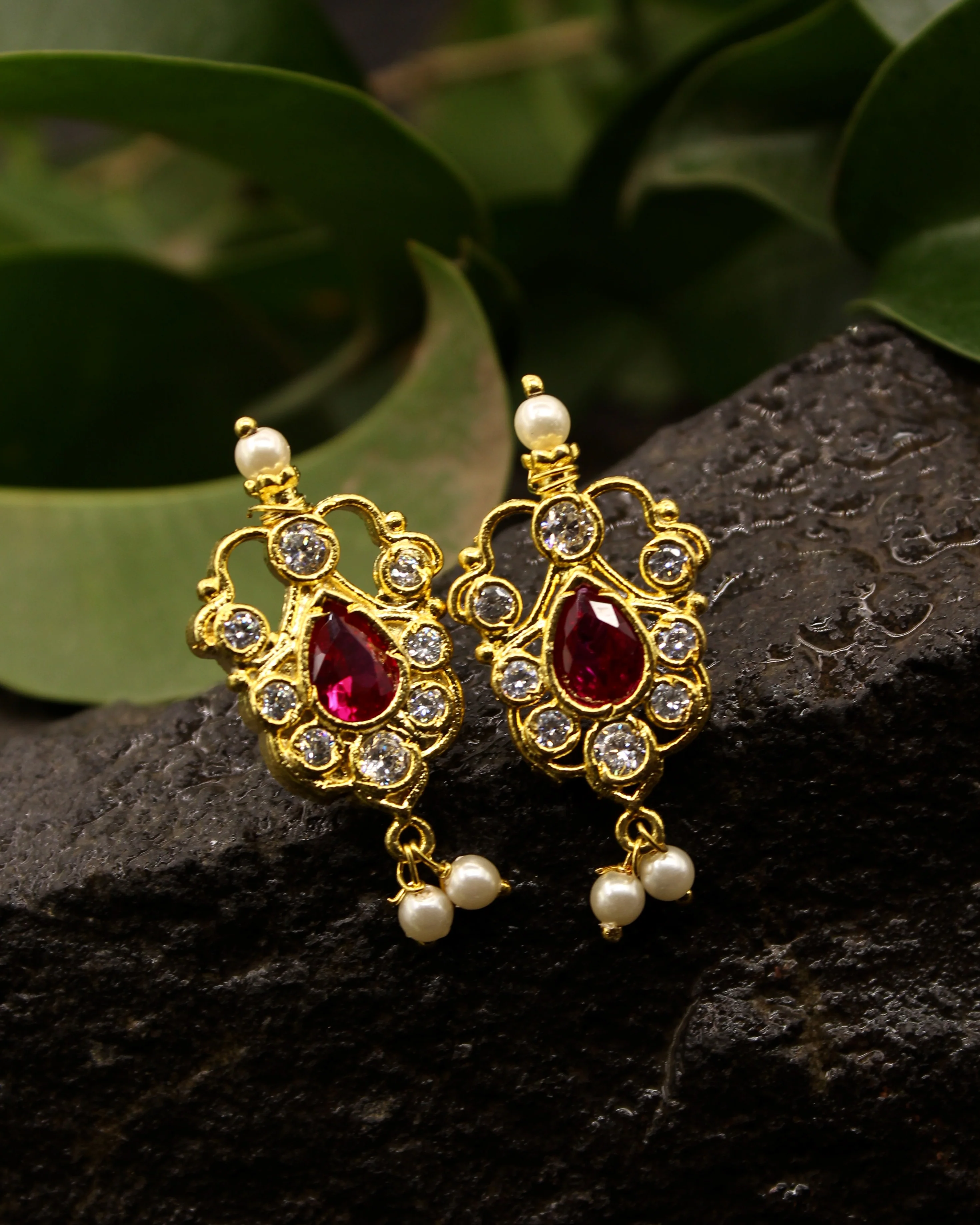 SIMPLE MOTI STUDS - Image 4