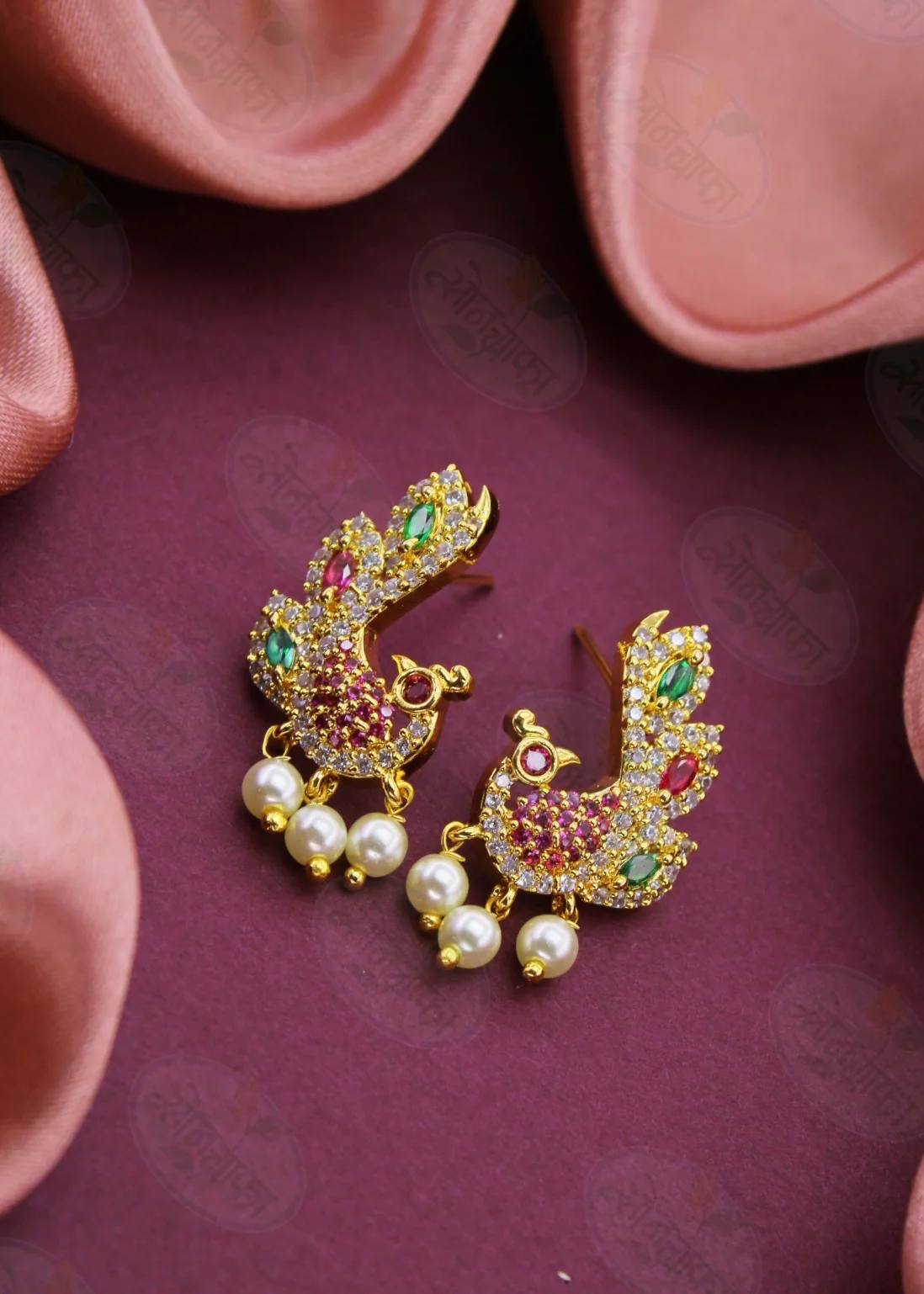 FLAWLESS PEACOCK EARRINGS - Image 2