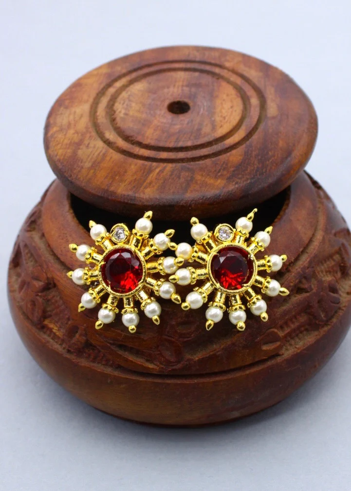 PEARL STUDS WITH PINK STONE - Image 2