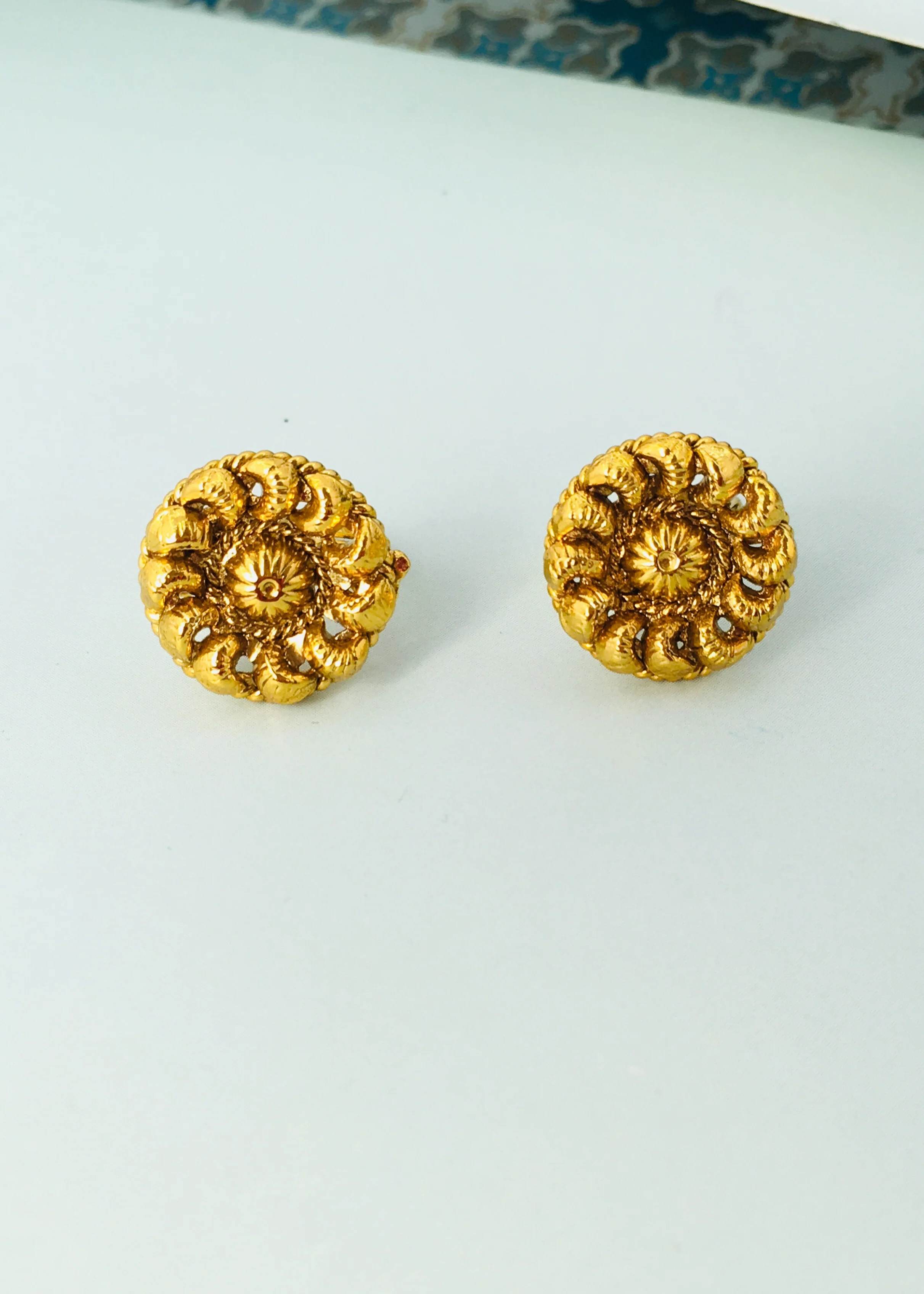 FANCY ANTIQUE BICHAVE - Image 6