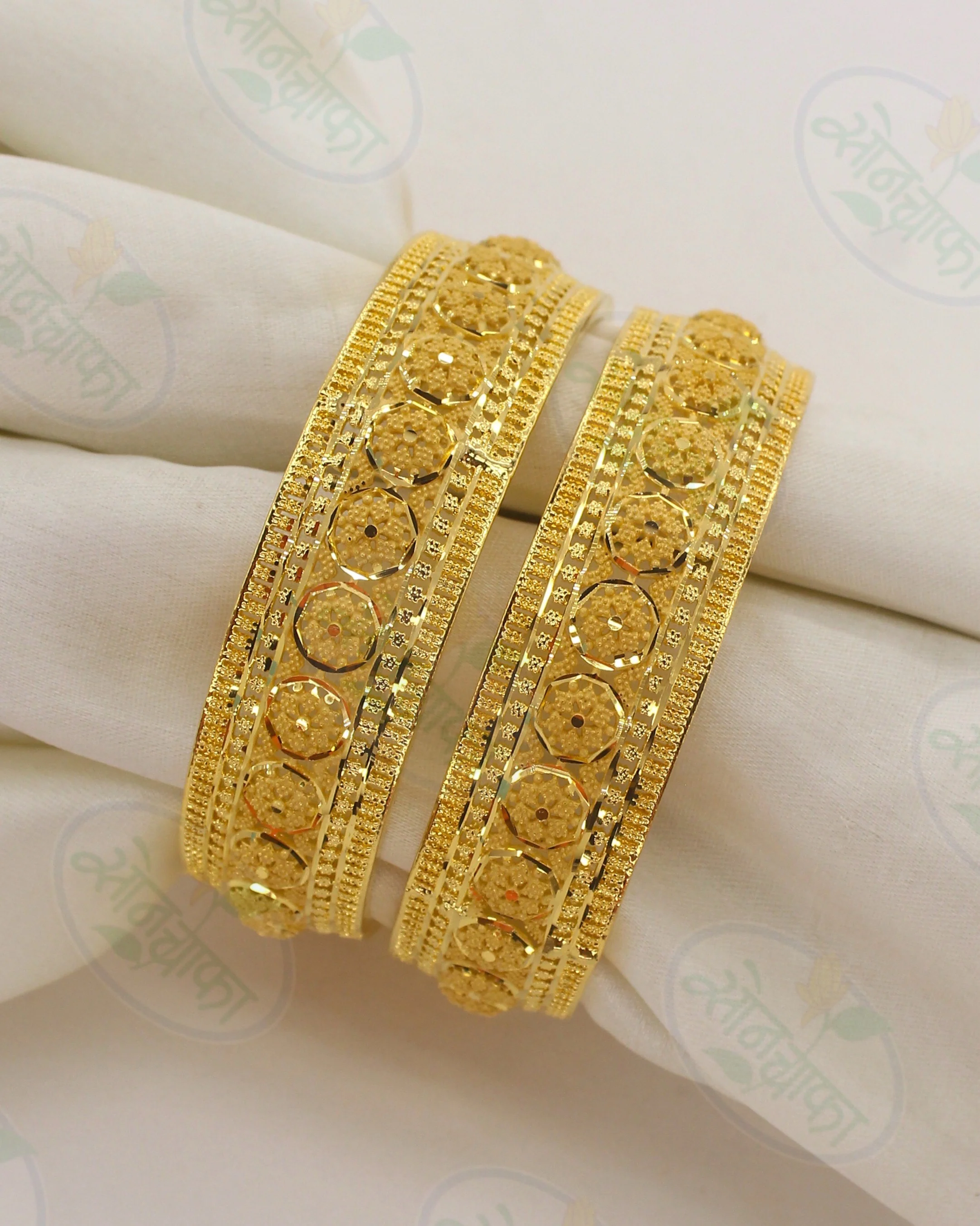 CLASSICAL FLORET BANGLES - Image 2