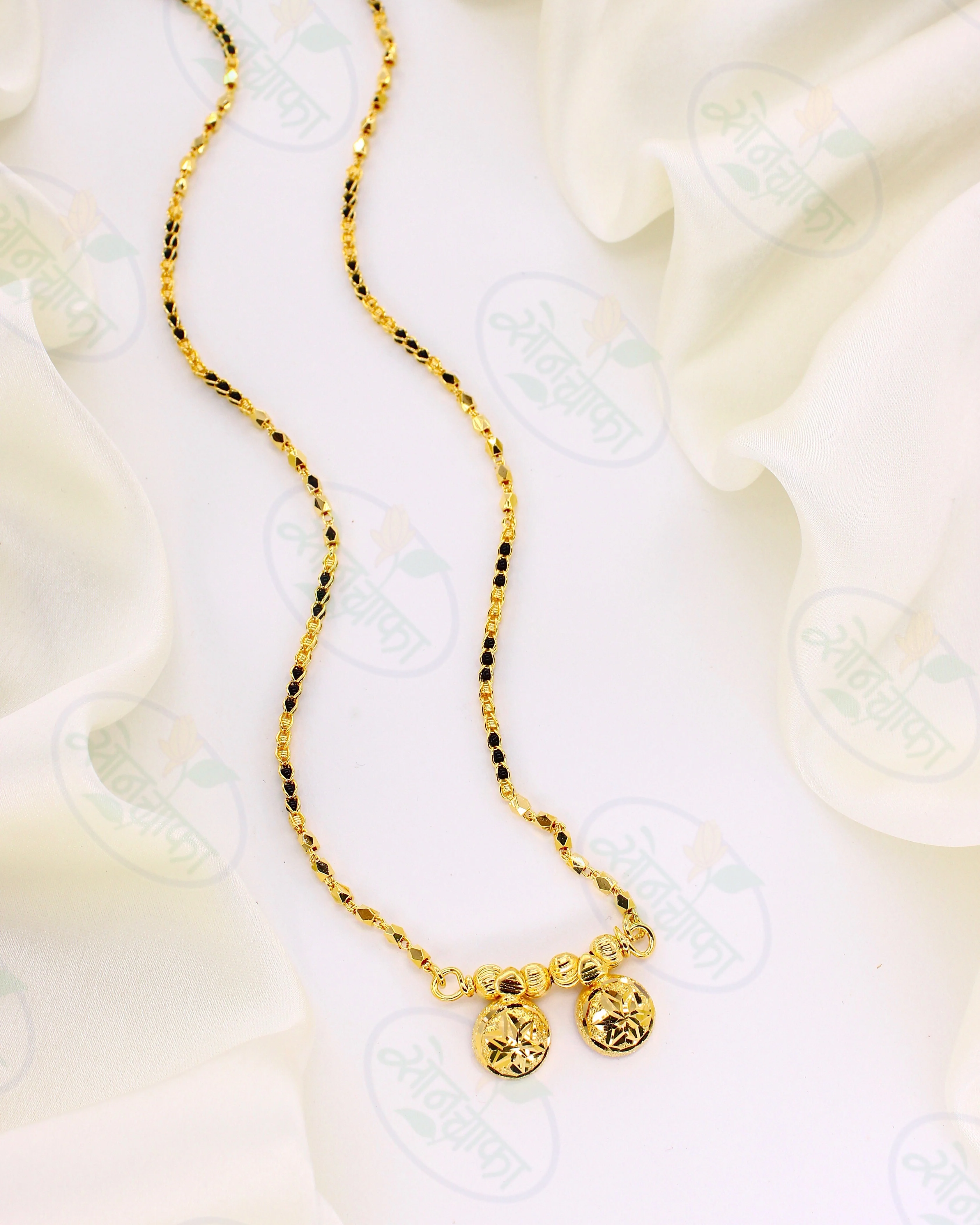 SIMPLE FORMING MANGALSUTRA - Image 2