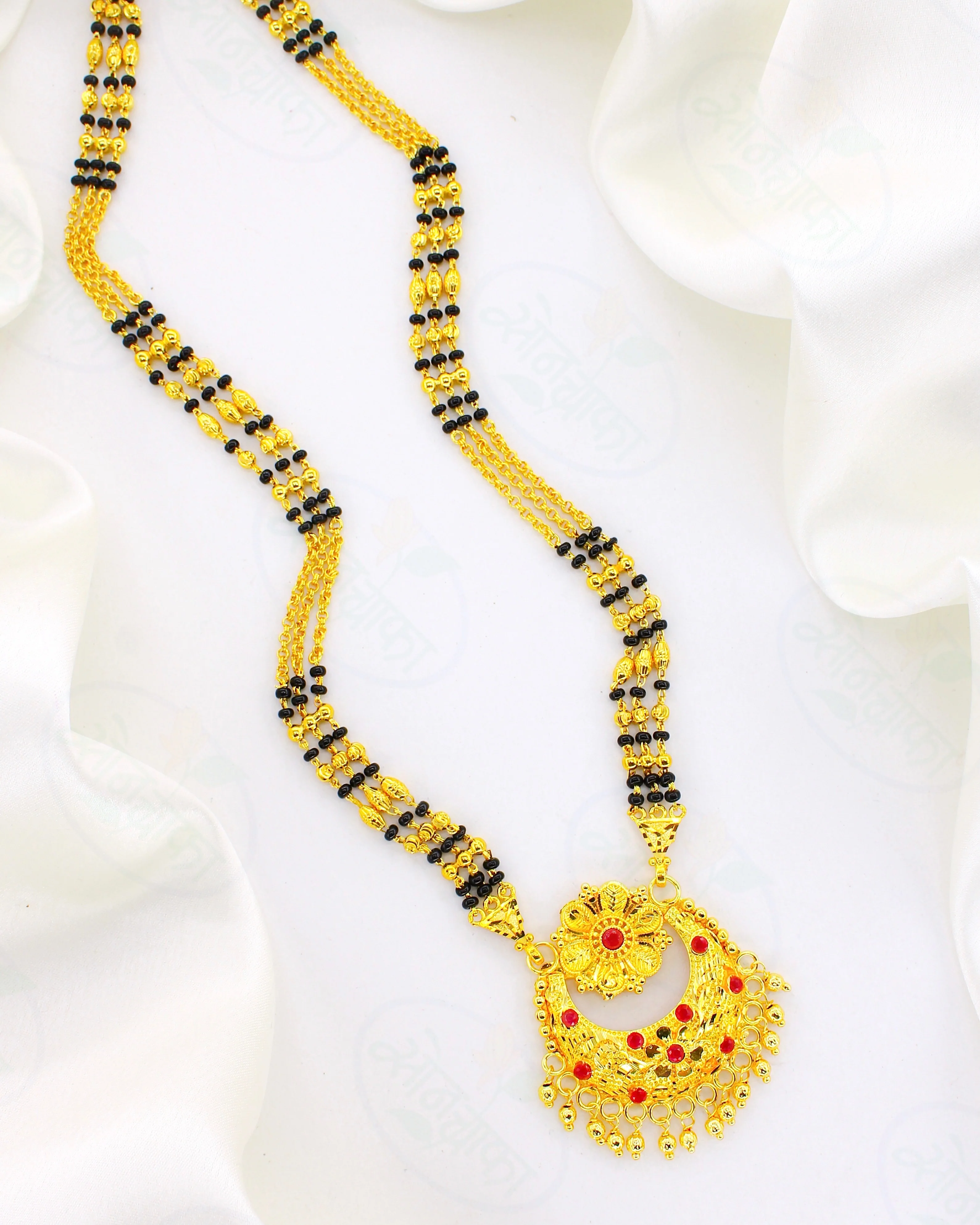 EXCELLENT GOLDEN FINISH MANGALSUTRA - Image 2