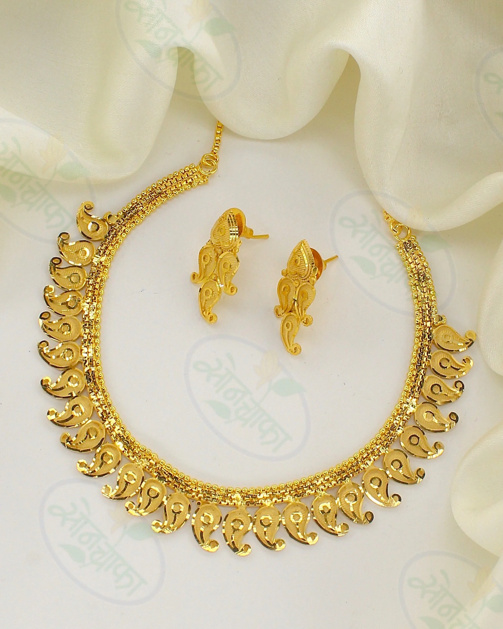KUYARI DESIGNER NECKLACE
