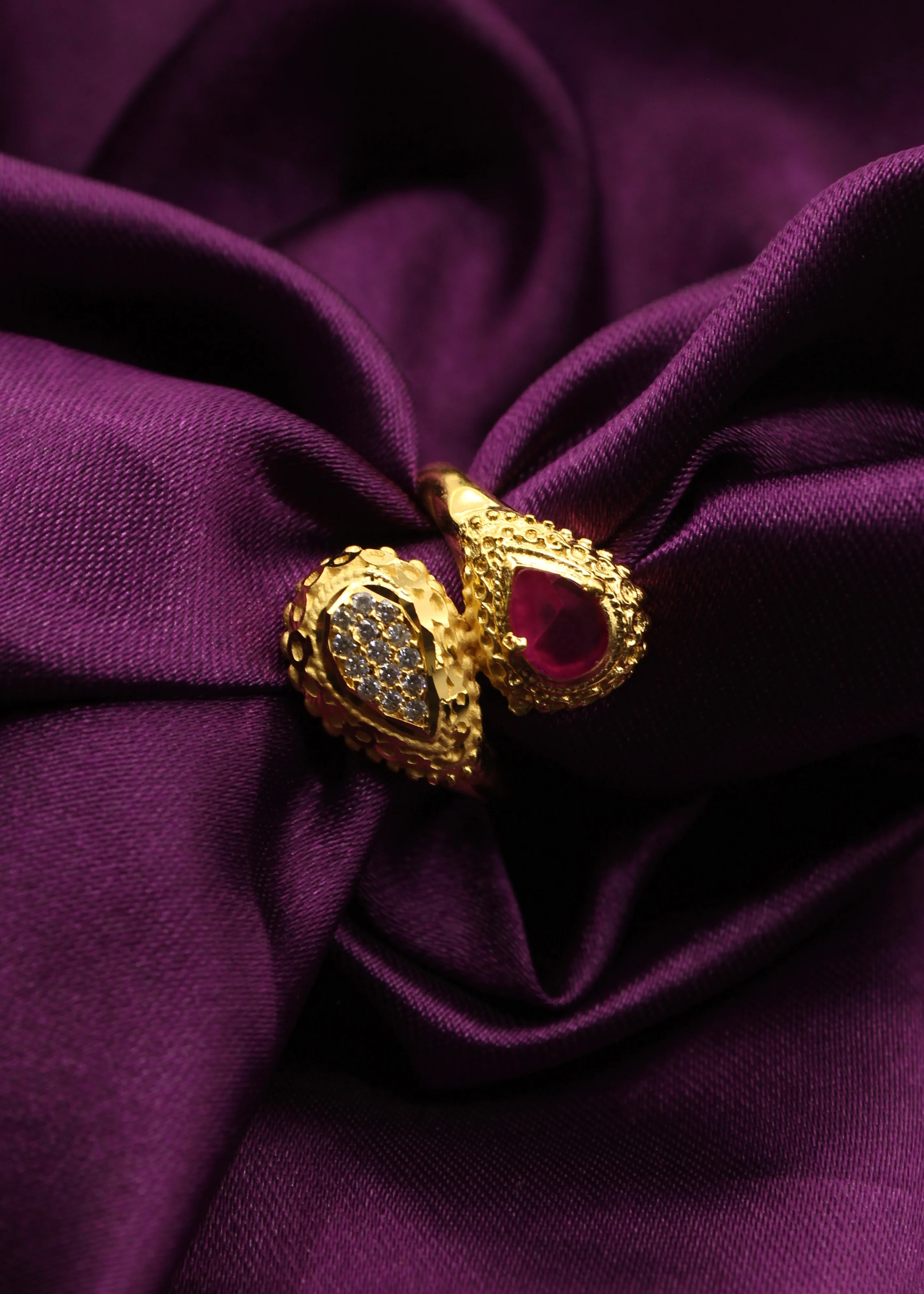 UNIQUE DESIGNER RING - Image 2