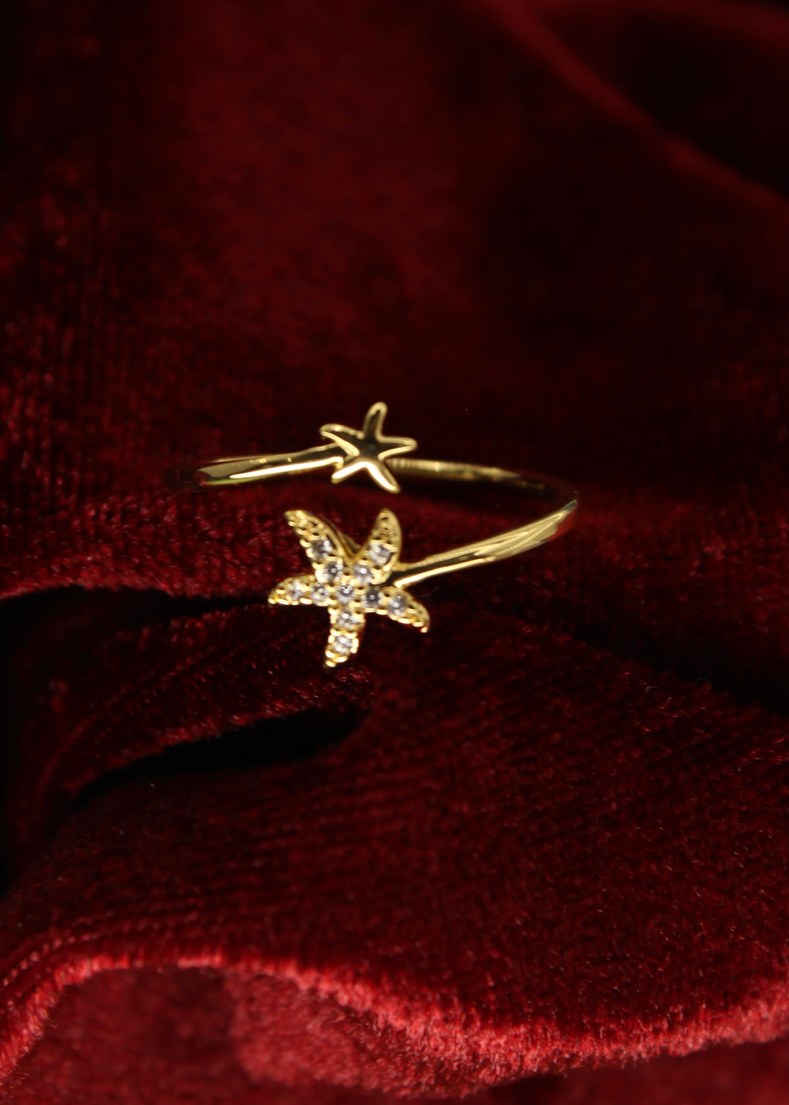 STAR DESIGNER FINGER RING