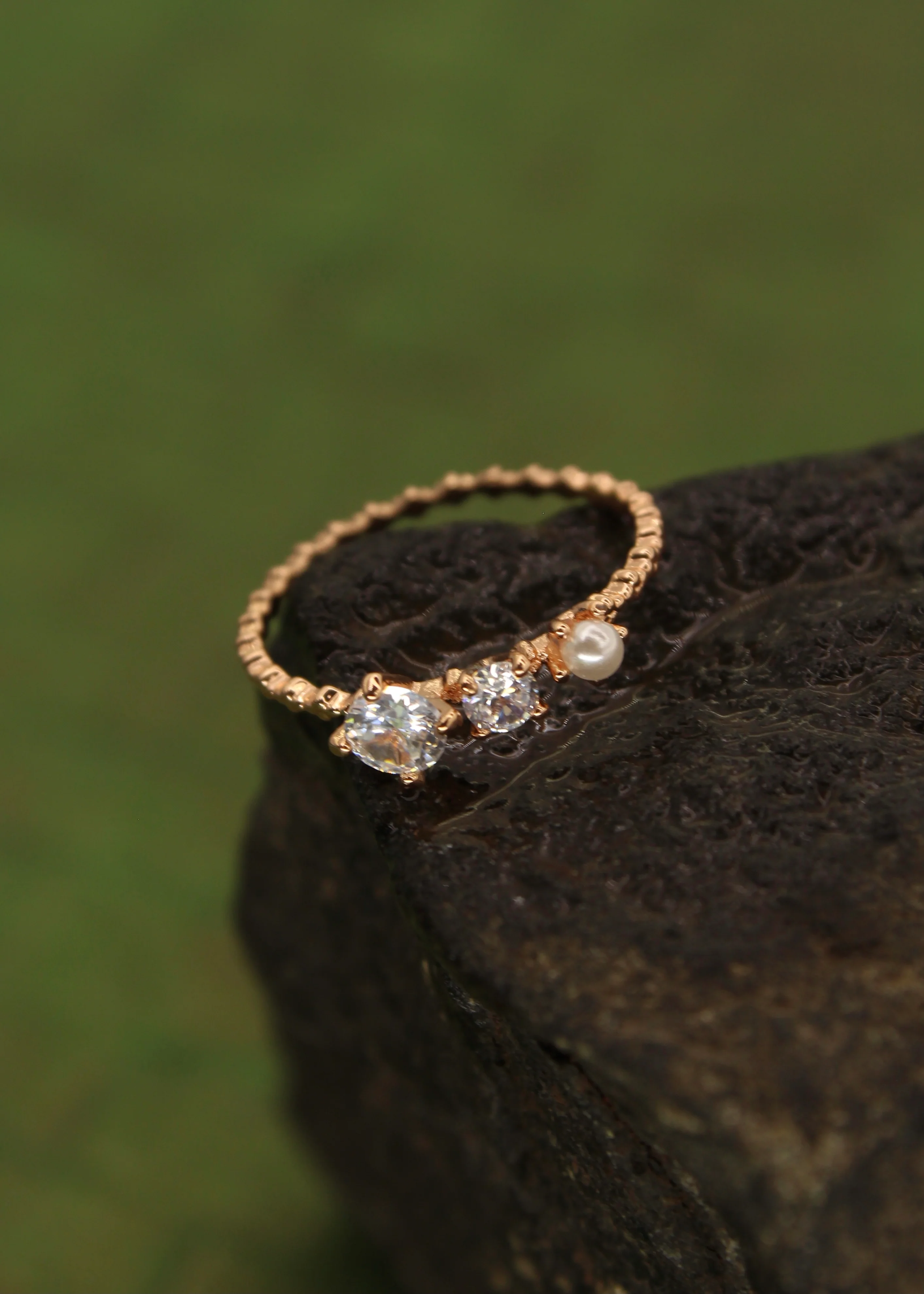 FANCY FINGER RING - Image 2