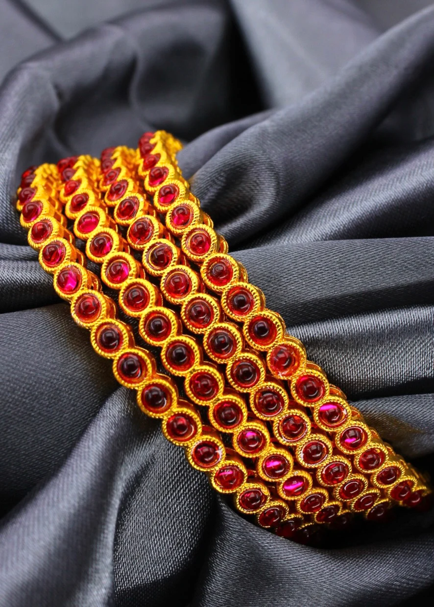 RADIANT PESHWAI BANGLES - Image 3