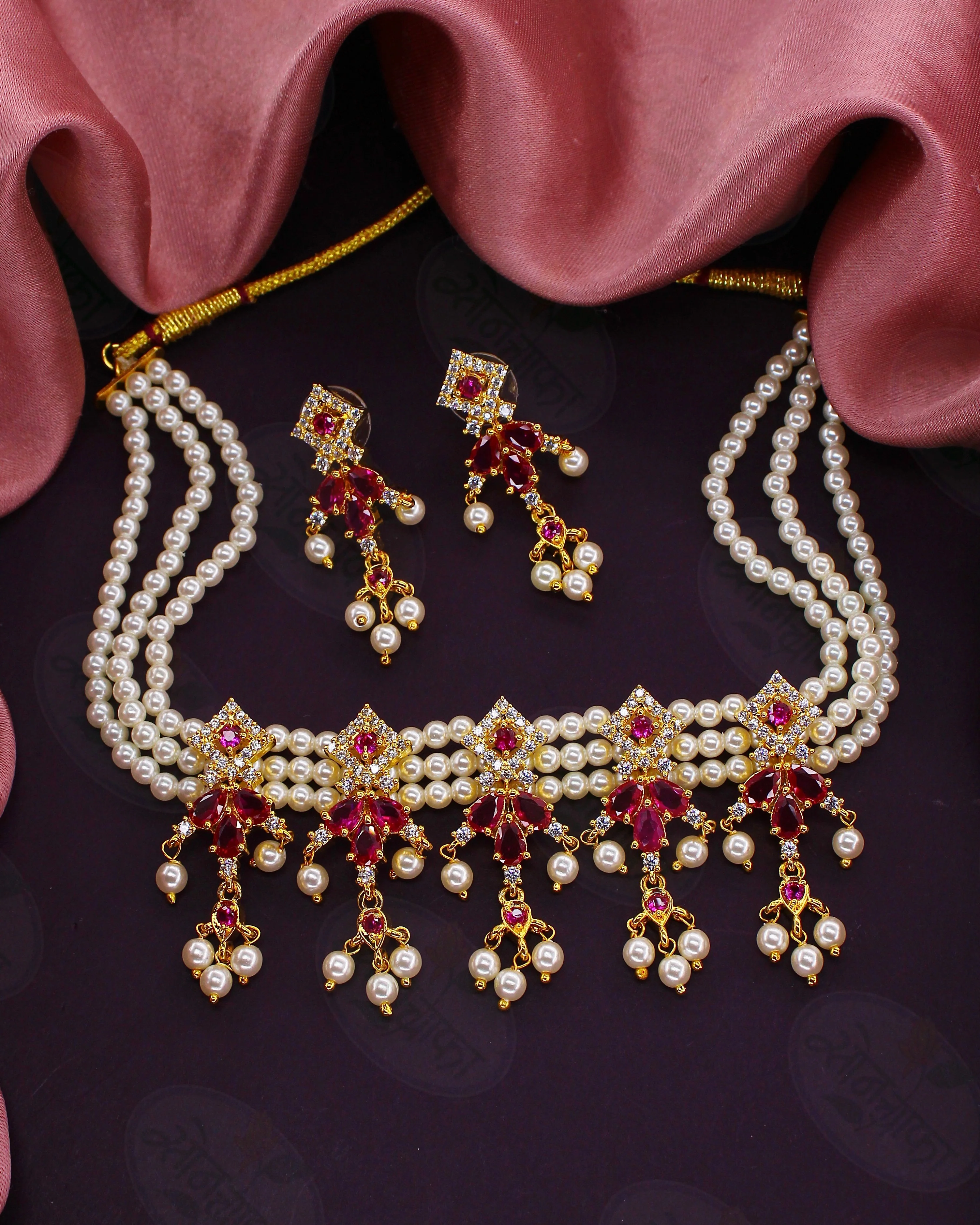 SPLENDID SQUARE DESIGNER NECKLACE - Image 2
