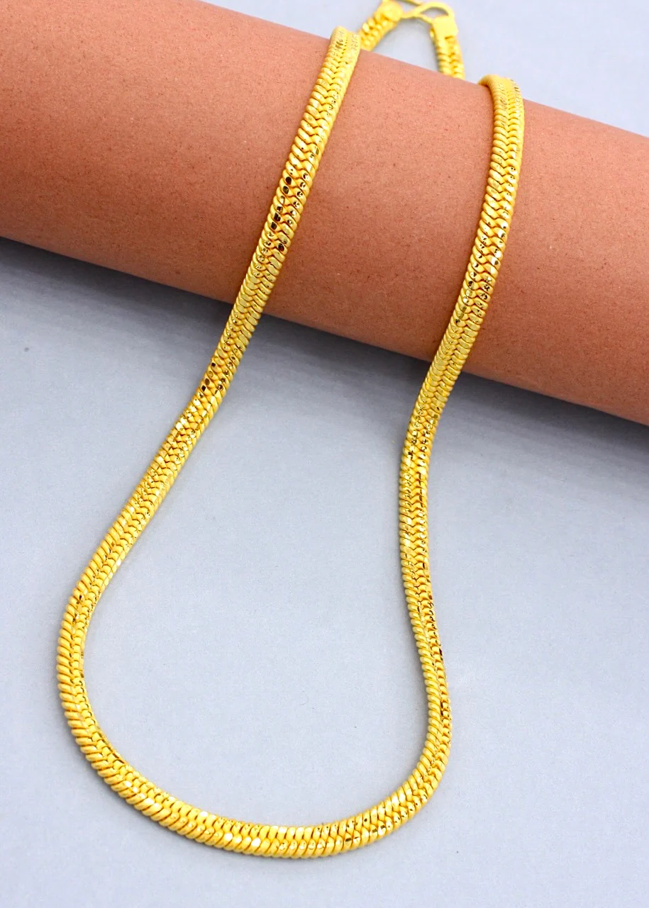 IMPRESSIVE GOLD PLATED CHAIN - Image 3