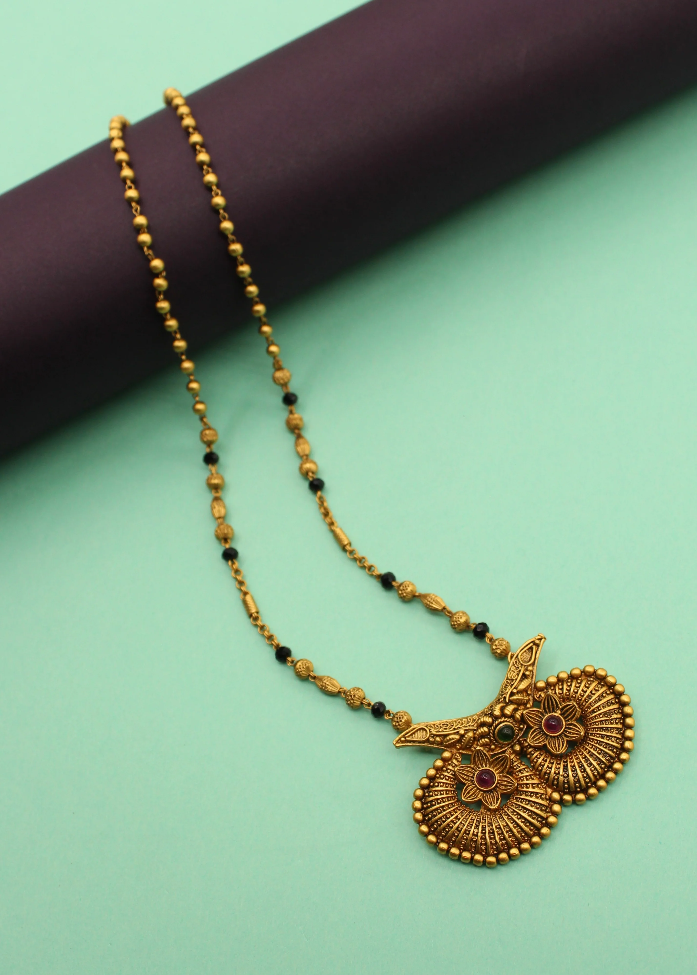 RADIANT FLORAL MANGALSUTRA - Image 3