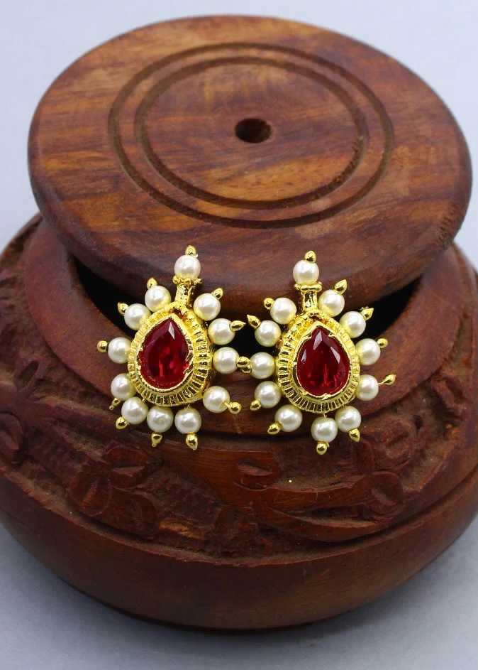 HALF MOON BUGADI WITH PEARL BEADS - Image 3