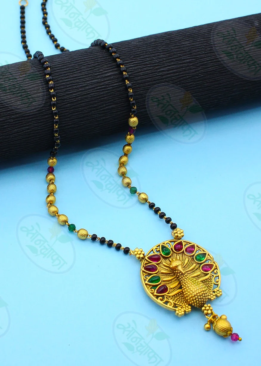 CAPTIVATING PEACOCK RAJWADI MANGALSUTRA - Image 4