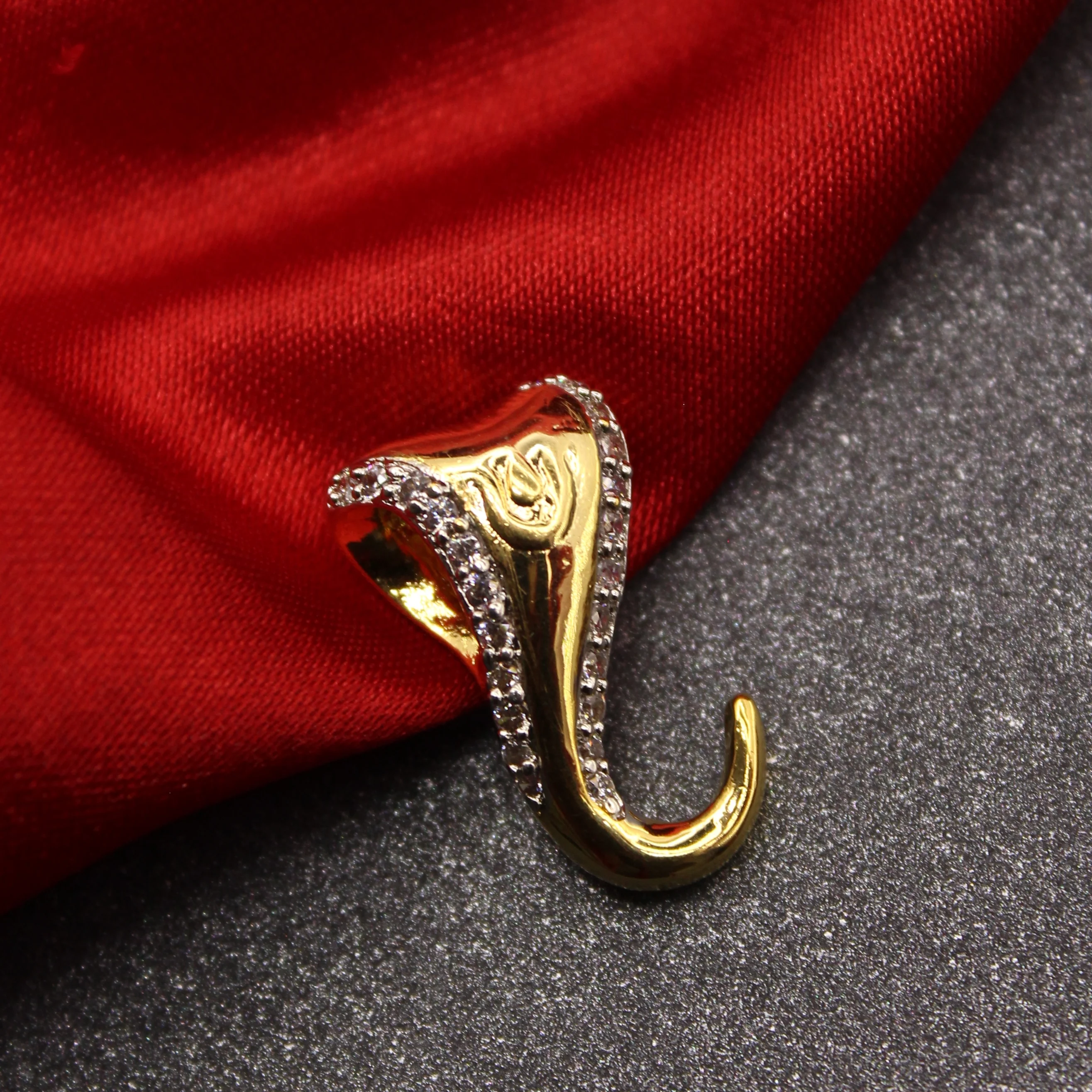 FANCY GANESH PENDANT - Image 9