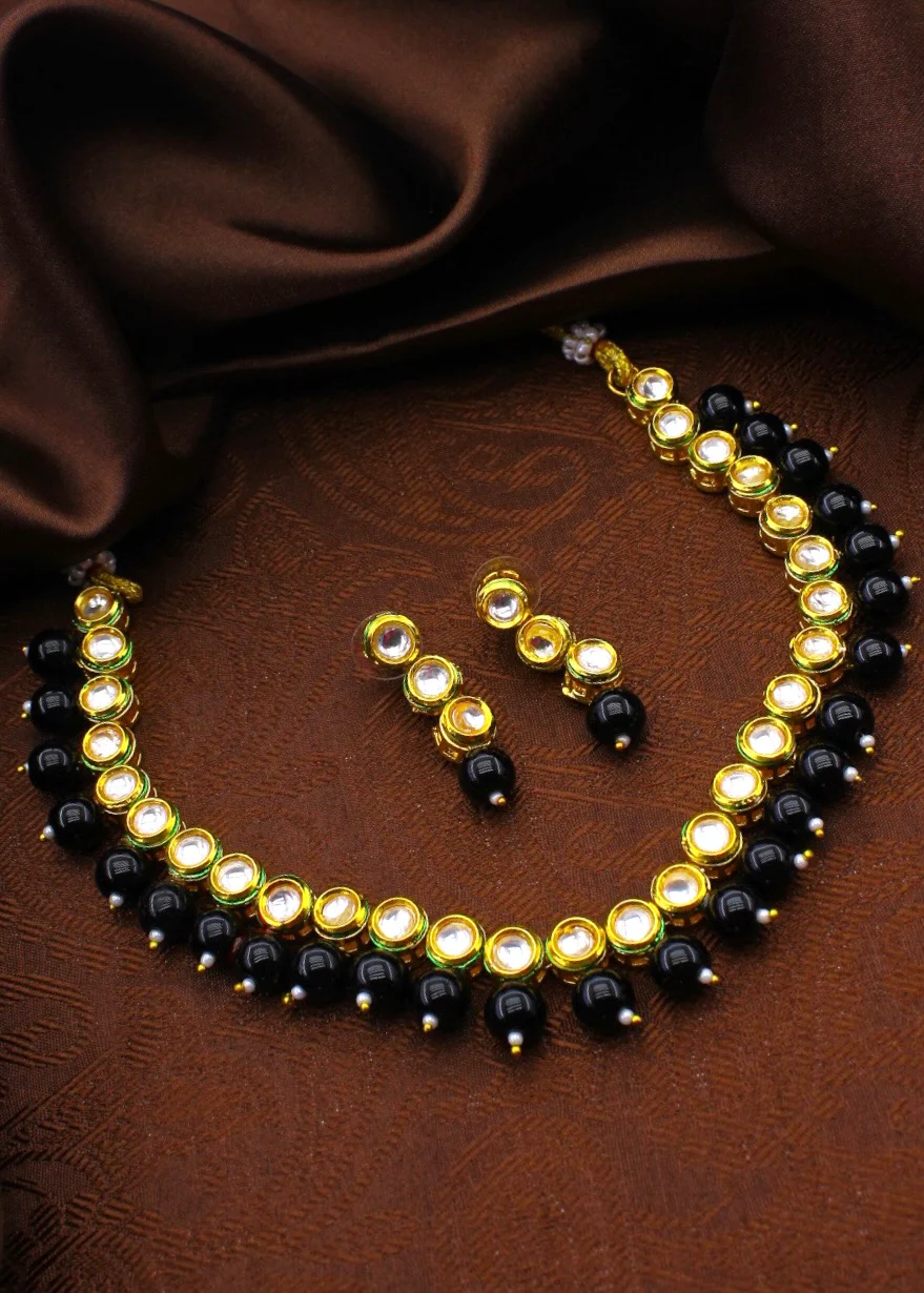 FANCY KUNDAN NECKLACE - Image 8