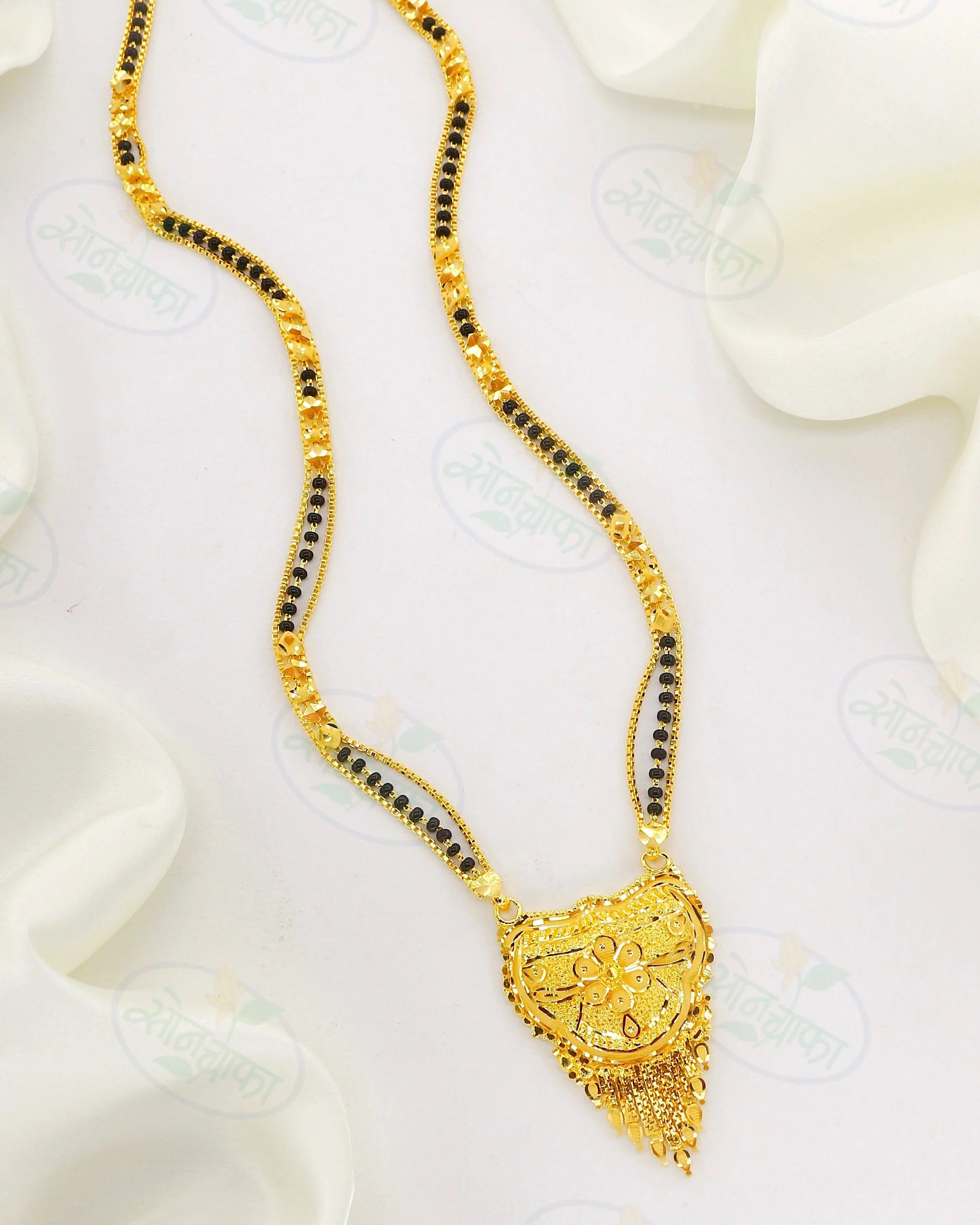 DELICATE GOLD PLATED MANGALSUTRA