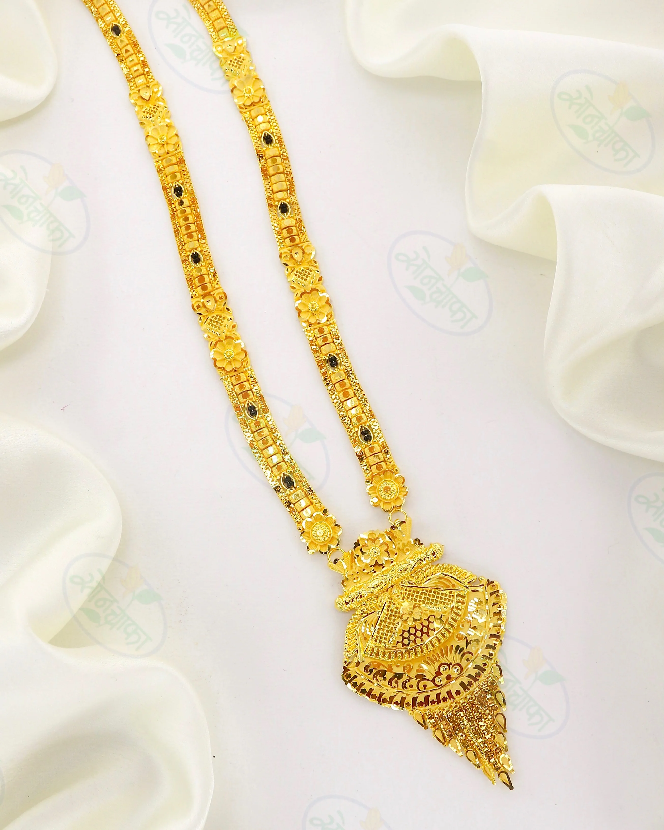 STYLISED FLORAL GOLD PLATED MANGALSUTRA - Image 2