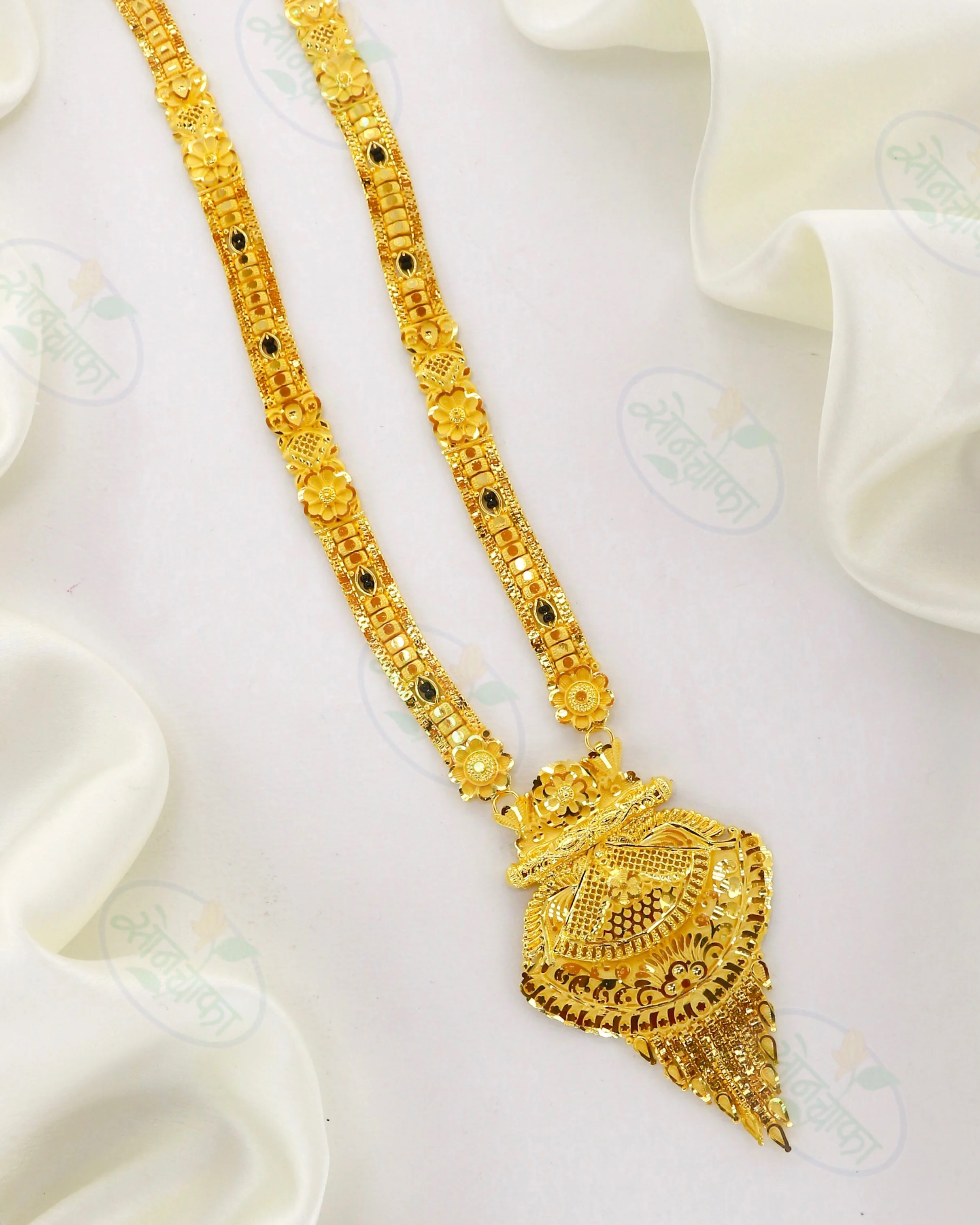 STYLISED FLORAL GOLD PLATED MANGALSUTRA - Image 3