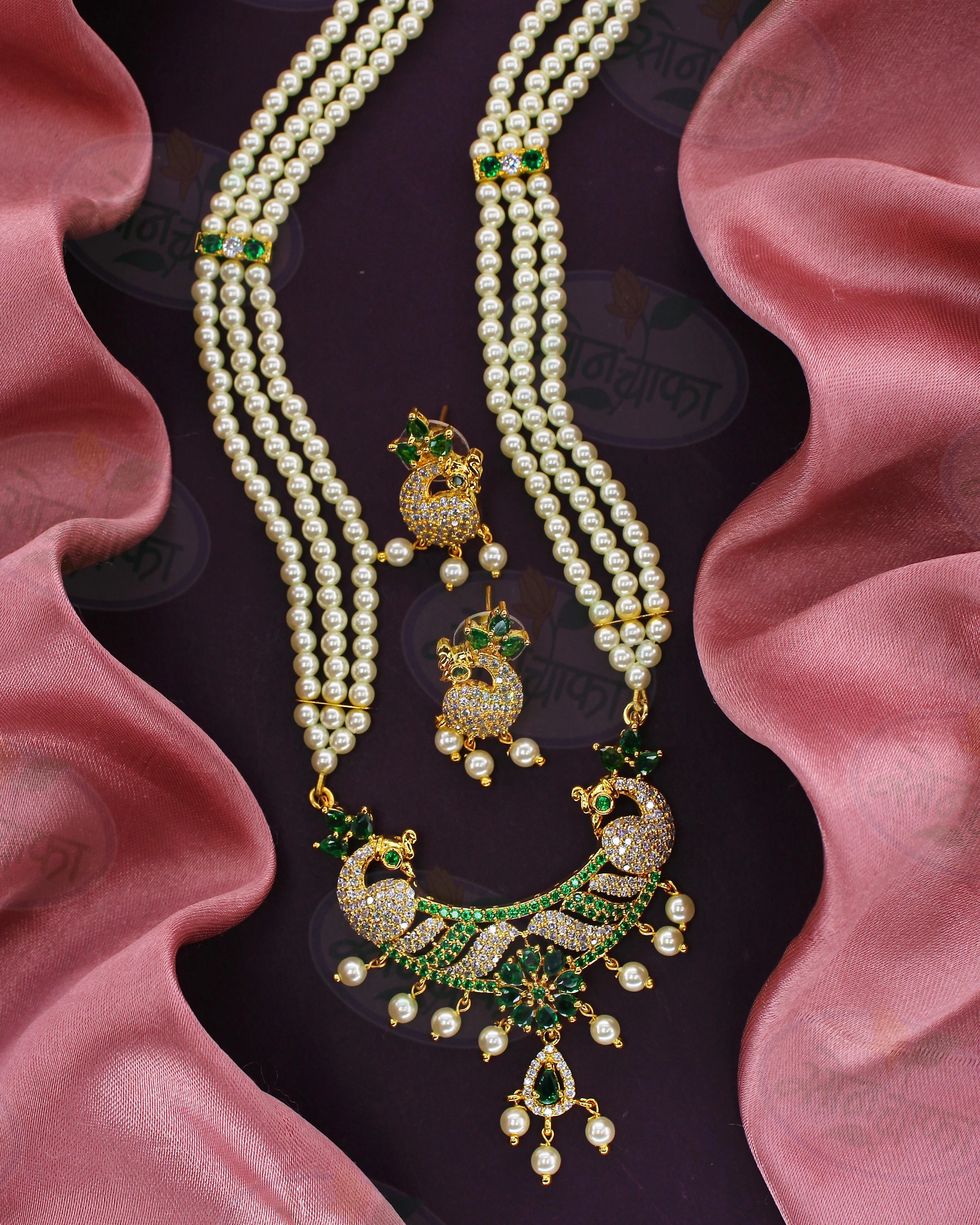 SLEEK GLAMOUR PEARL NECKLACE - Image 13