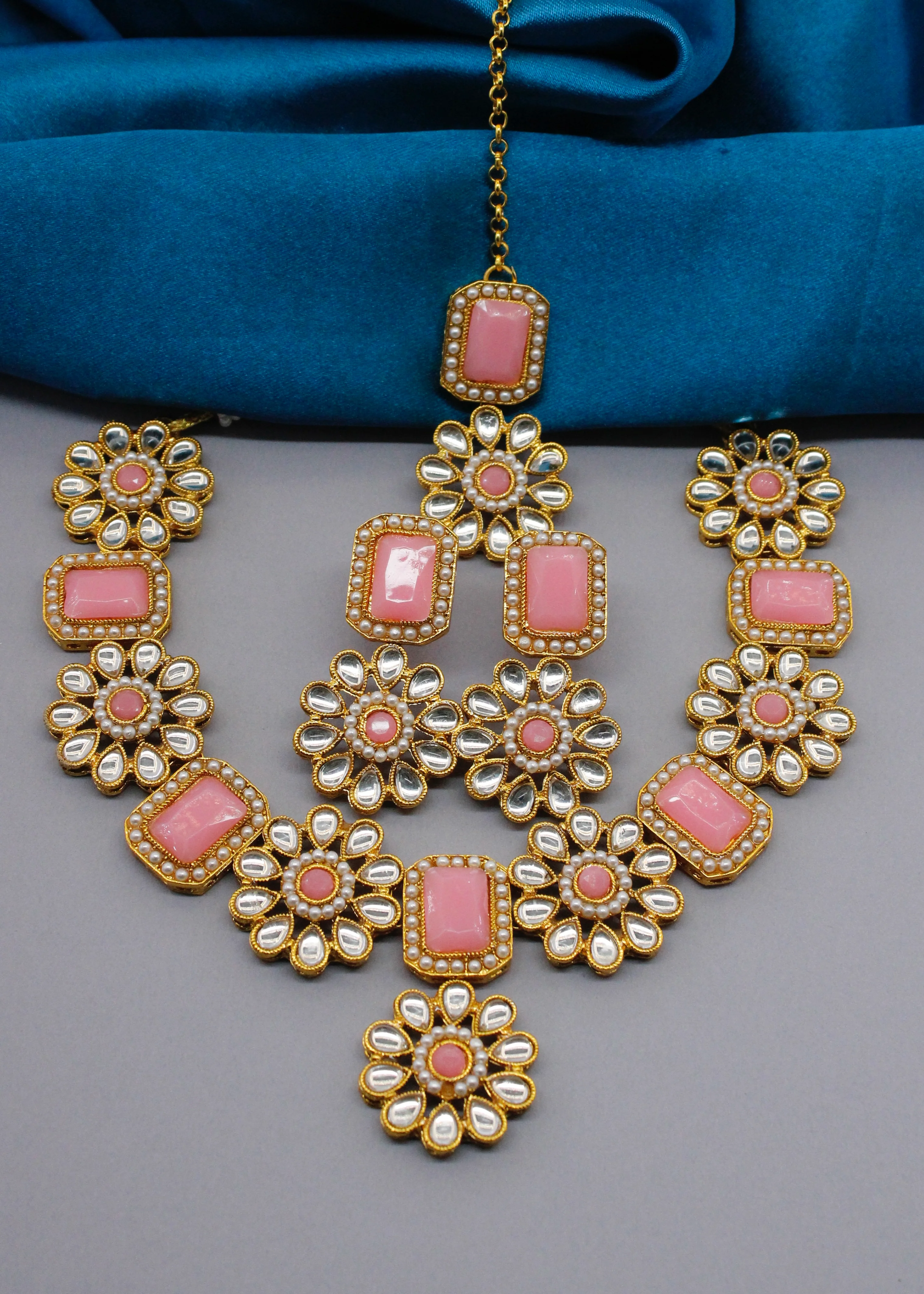 FLORAL DESIGNER NECKLACE - Image 5