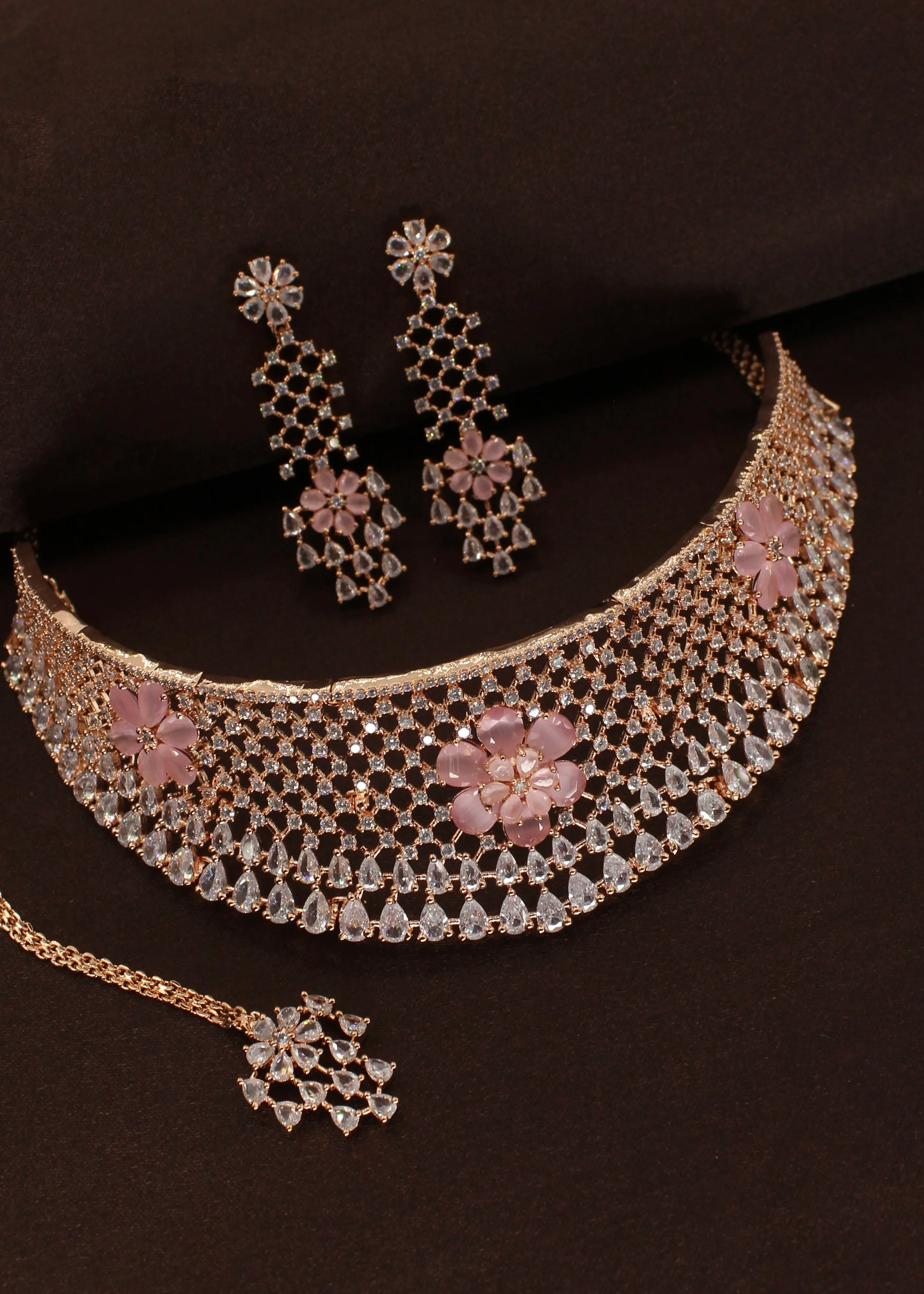 LUMINOUS DIA WEDDING NECKLACE - Image 5
