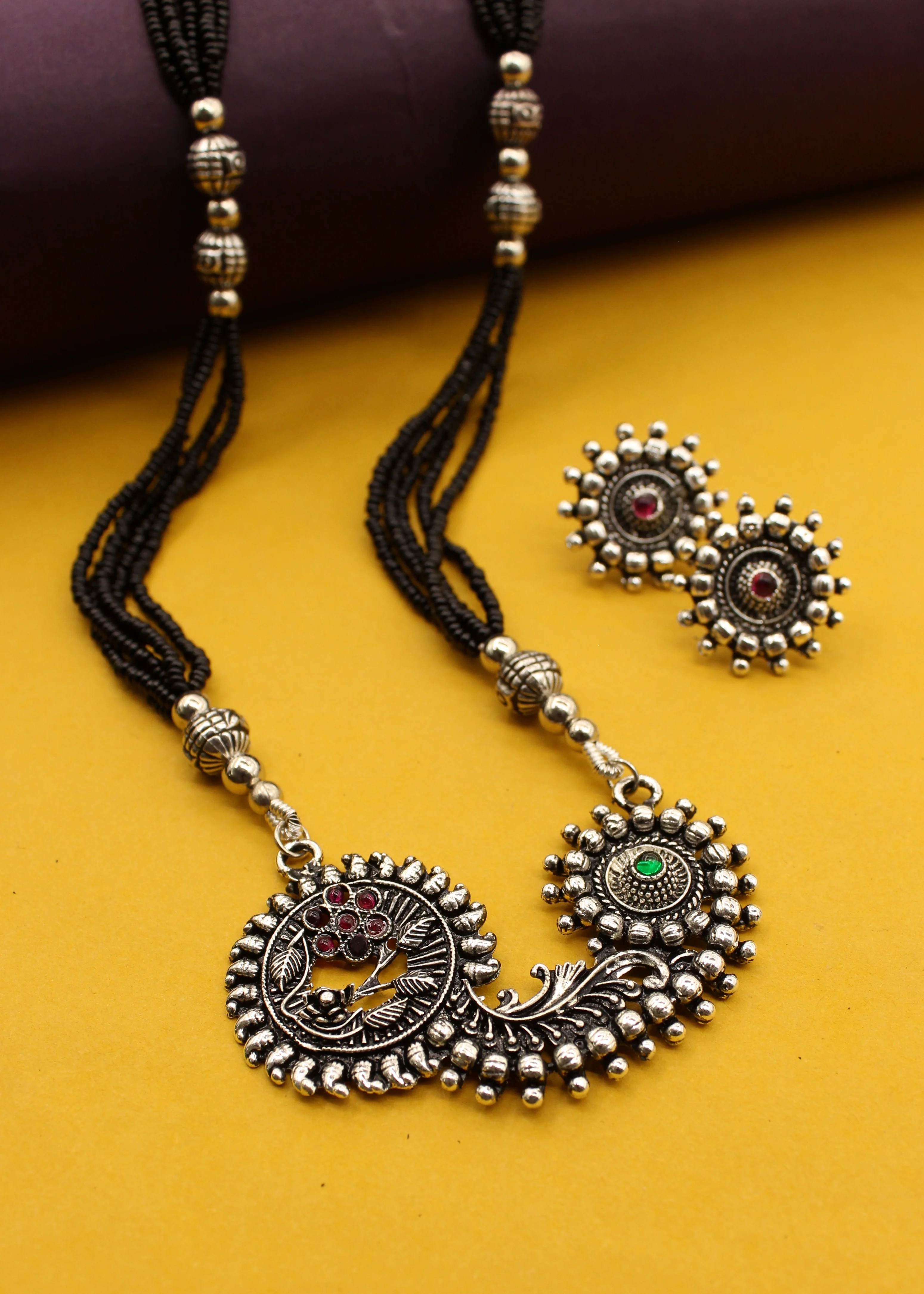 TEXTURED OXIDISED MANGALSUTRA