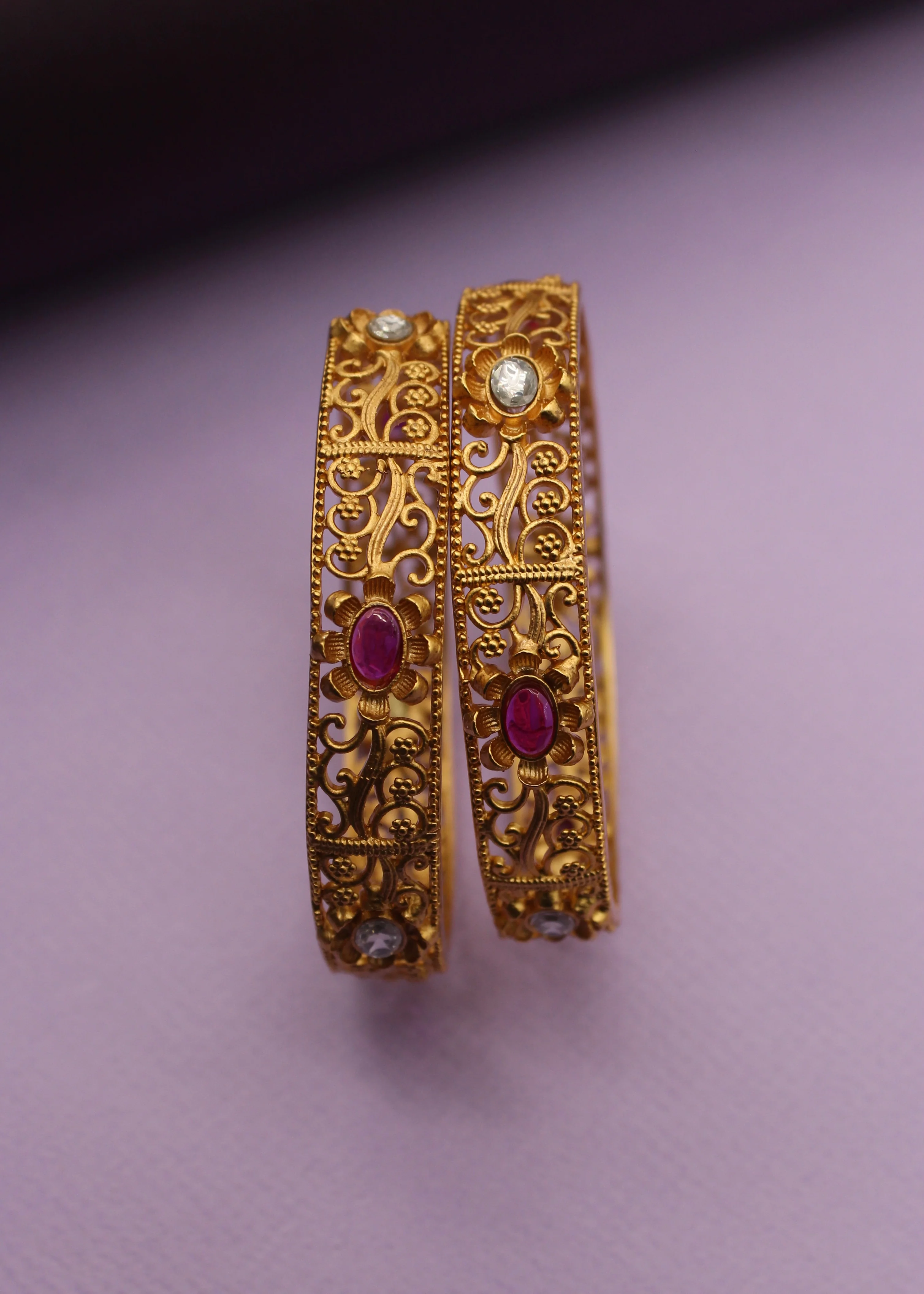 ATTRACTIVE DESIGNER BANGLES - Image 4