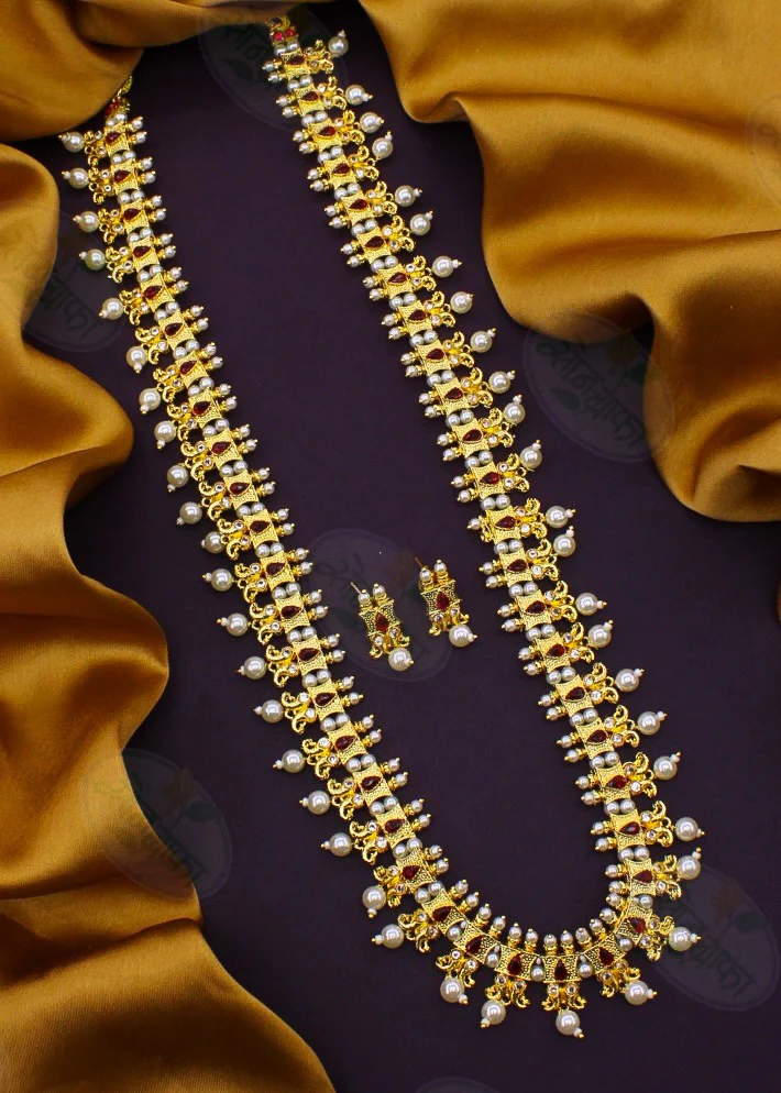IMPRESSIVE MOTI NECKLACE - Image 2
