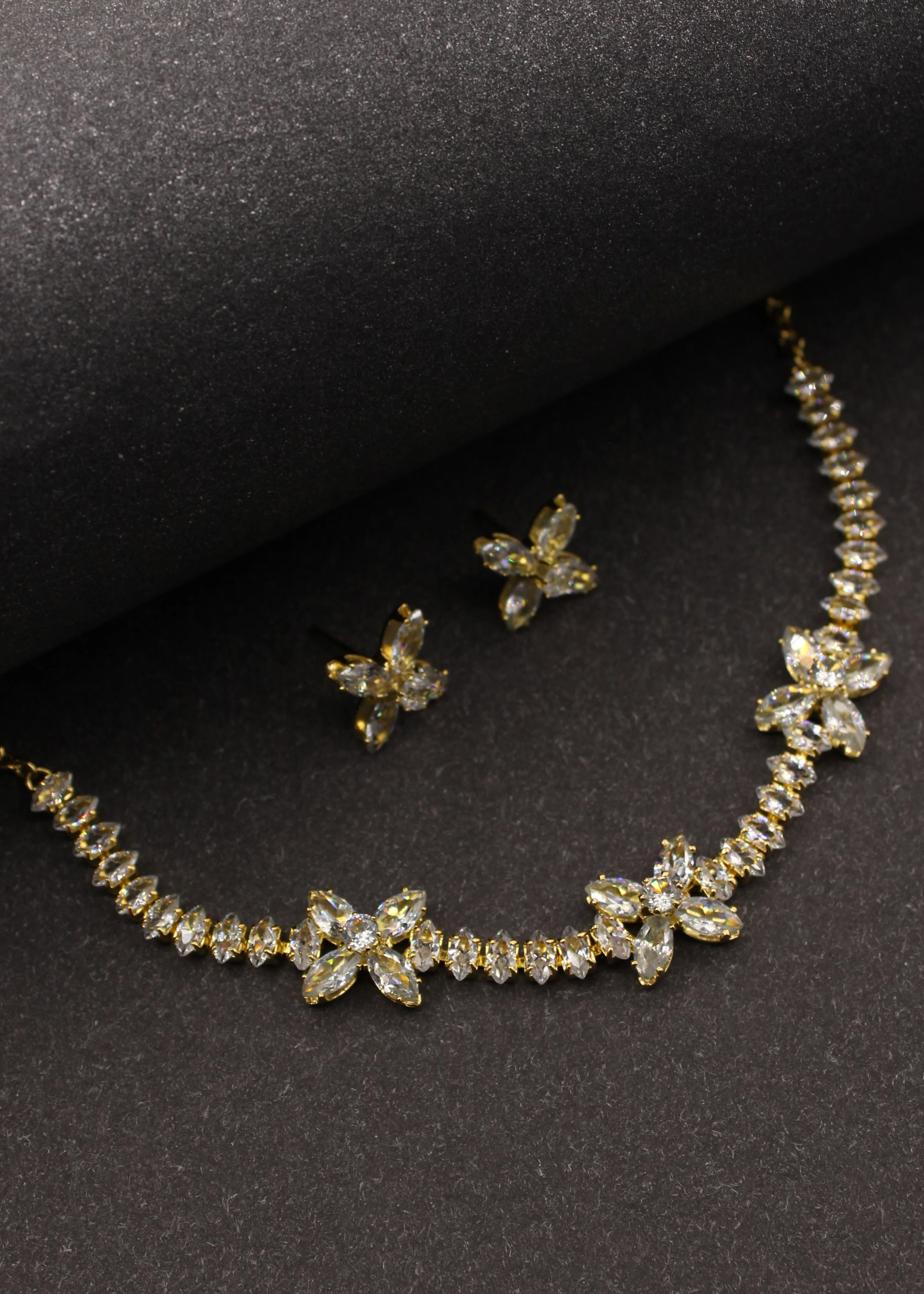 FANCY DIA NECKLACE