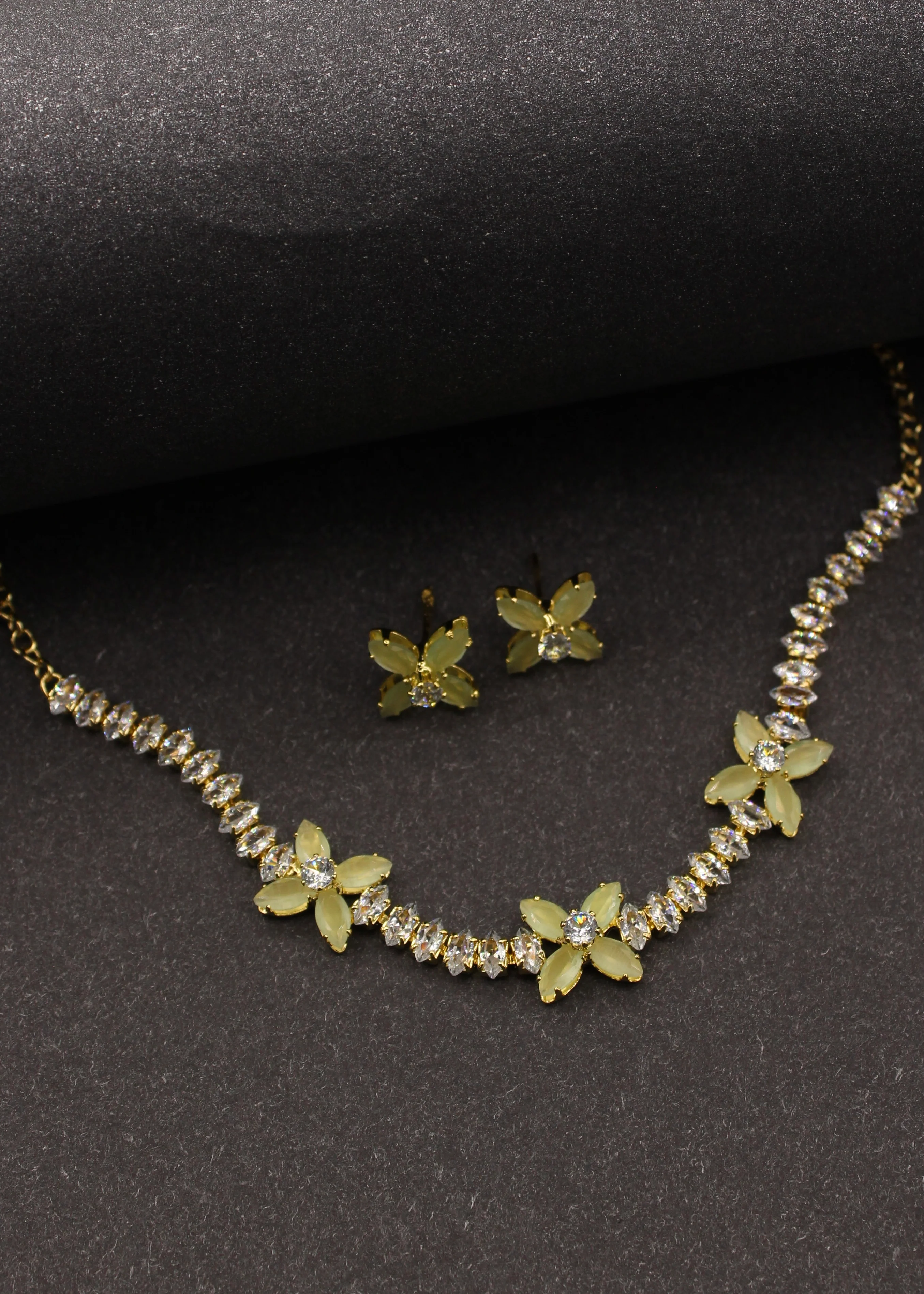 FANCY DIA NECKLACE - Image 9