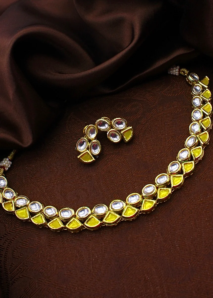 TRANGLE DESIGNER NECKLACE - Image 12