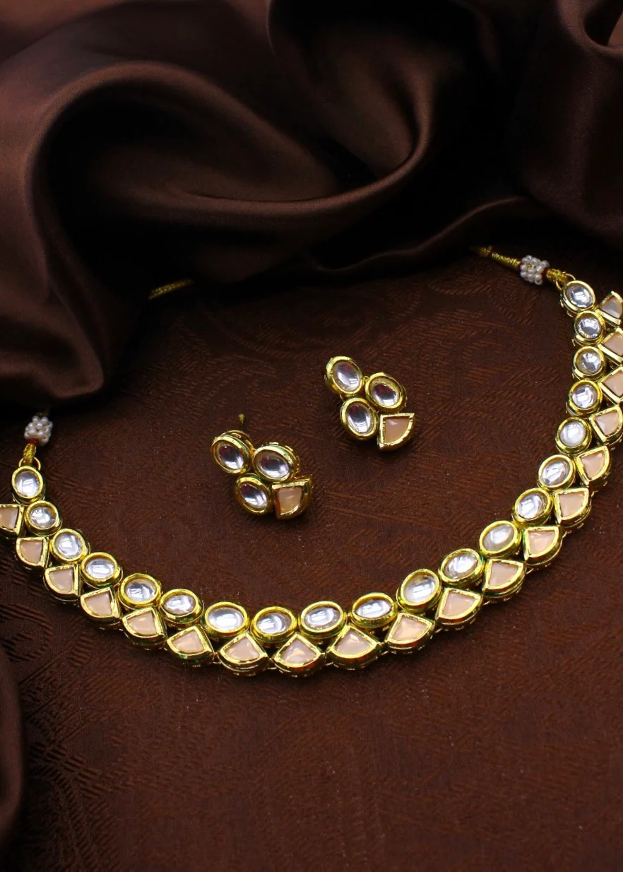 TRANGLE DESIGNER NECKLACE - Image 8