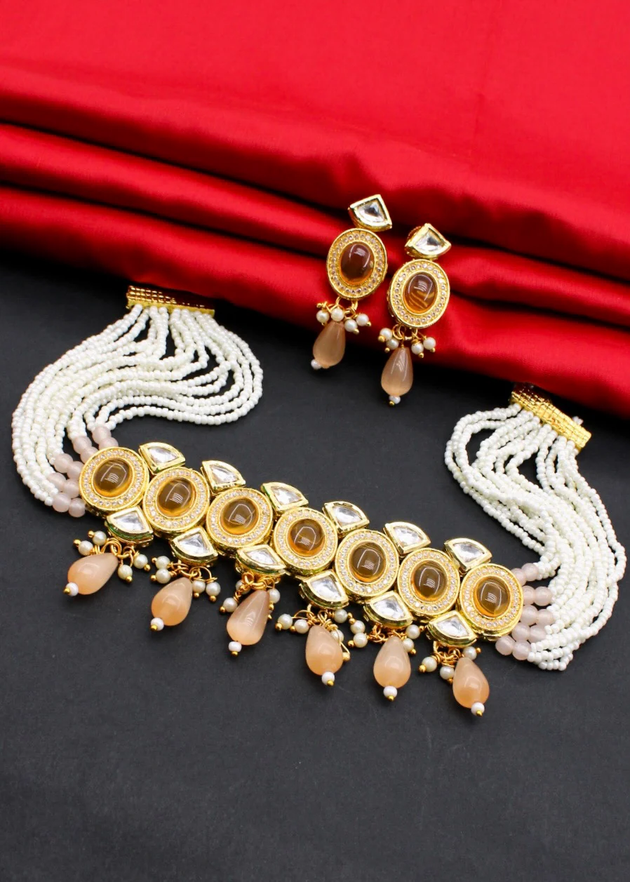 RAVISHING KUNDAN NECKLACE - Image 10