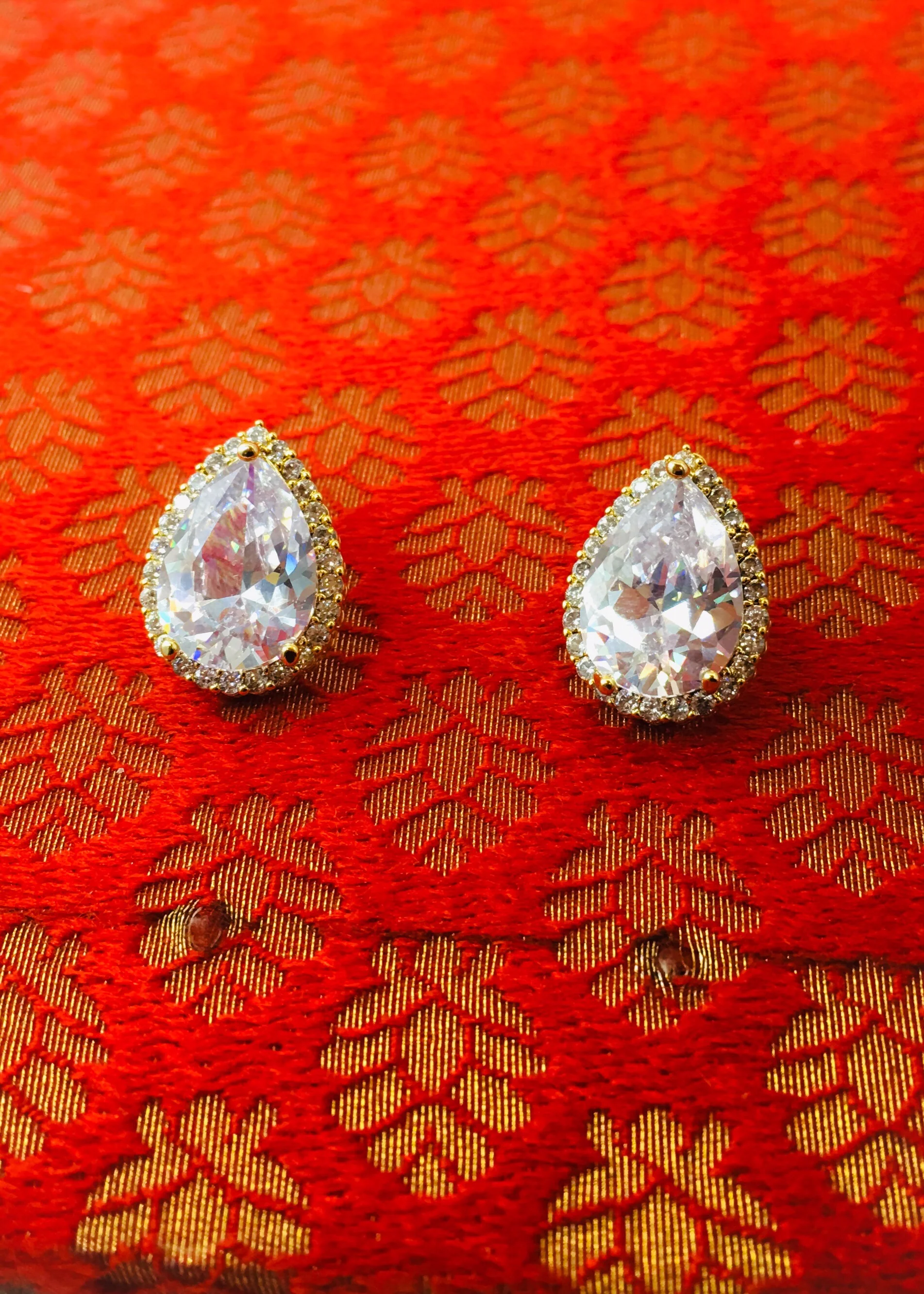 DROPLET DIA STUDS - Image 4