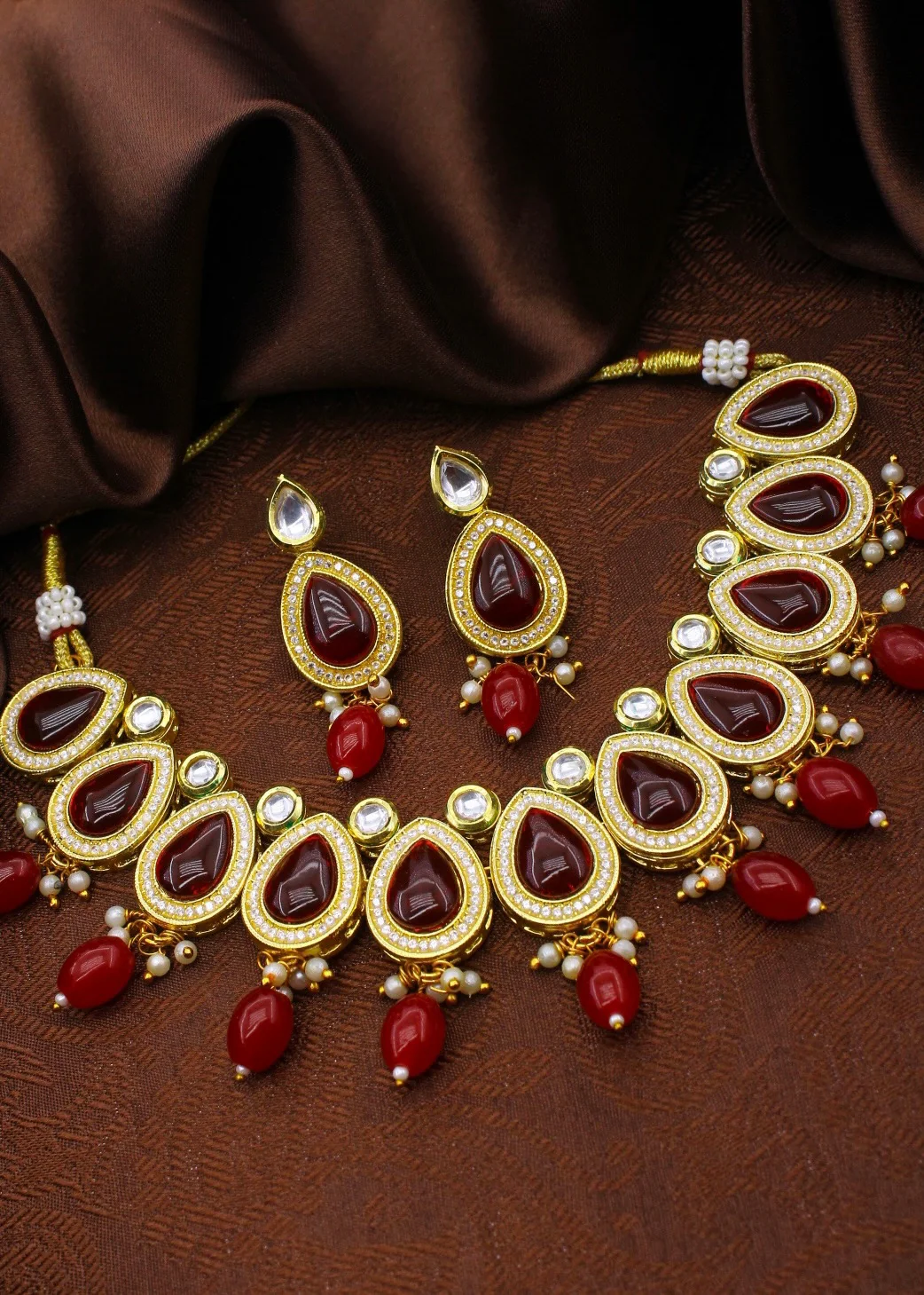 EXCLUSIVE KUNDAN NECKLACE - Image 2