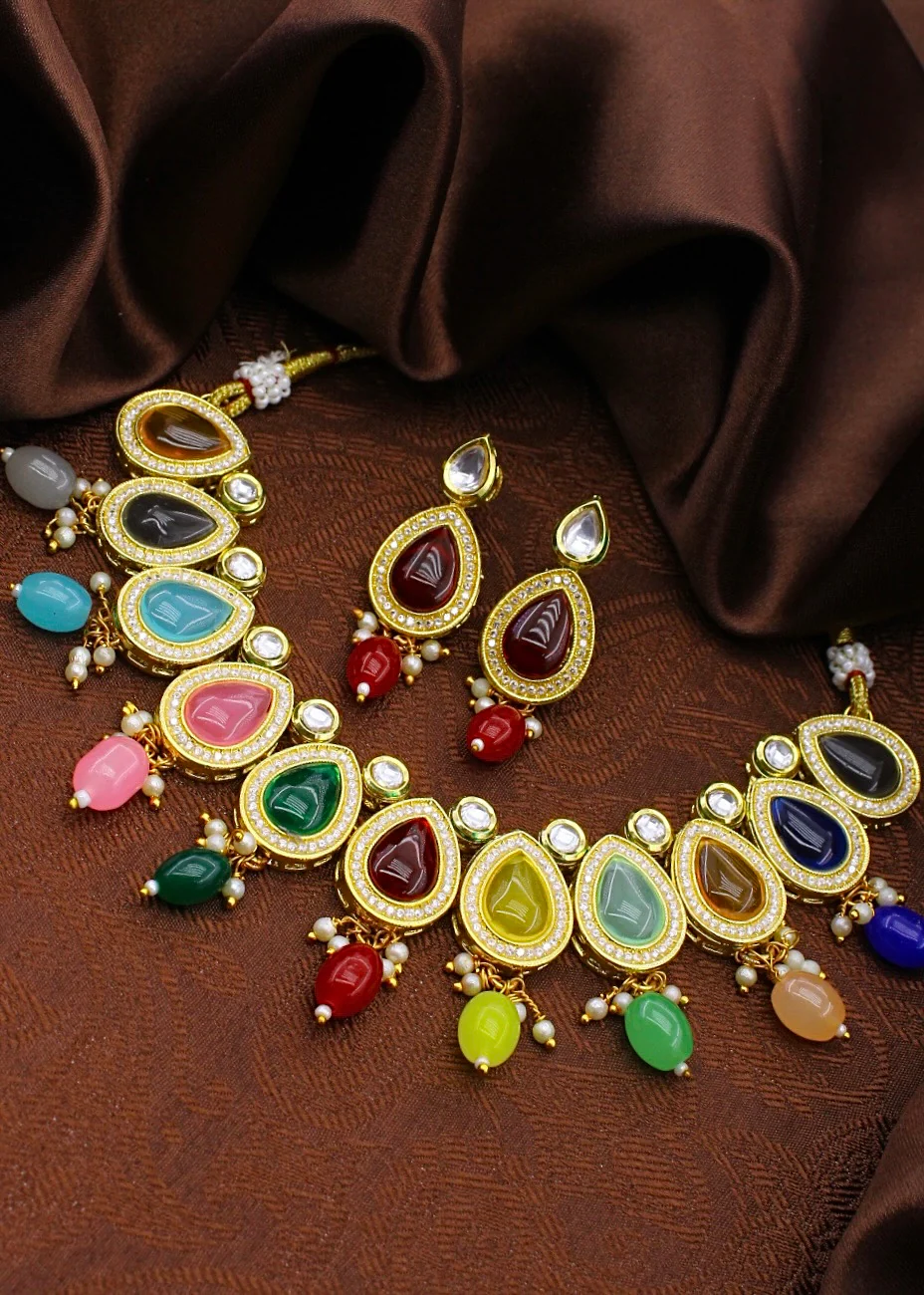 EXCLUSIVE KUNDAN NECKLACE - Image 5