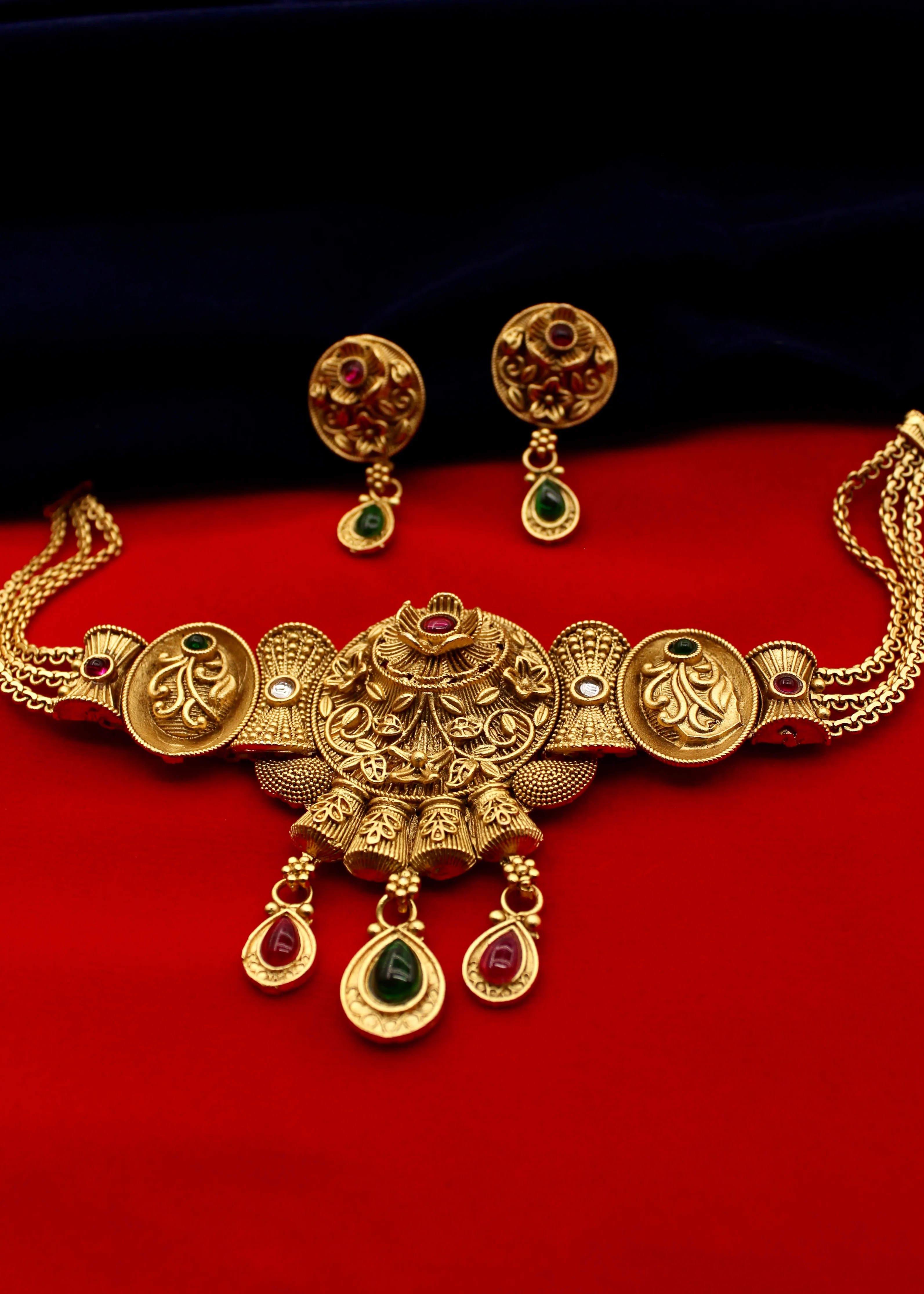 DAINTY FLORET AHILYA CHOKER - Image 4