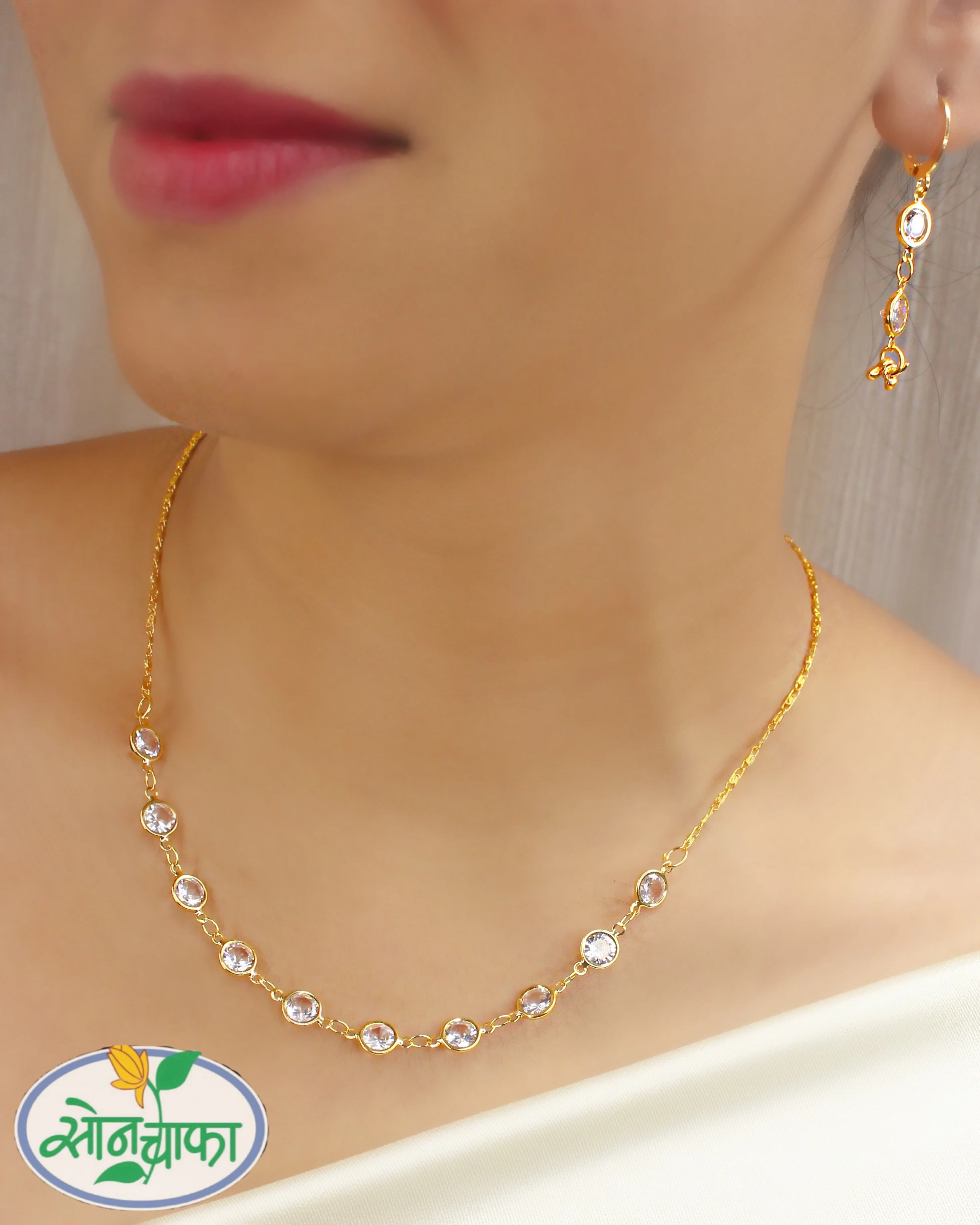 STONE DESIGNER CHAIN