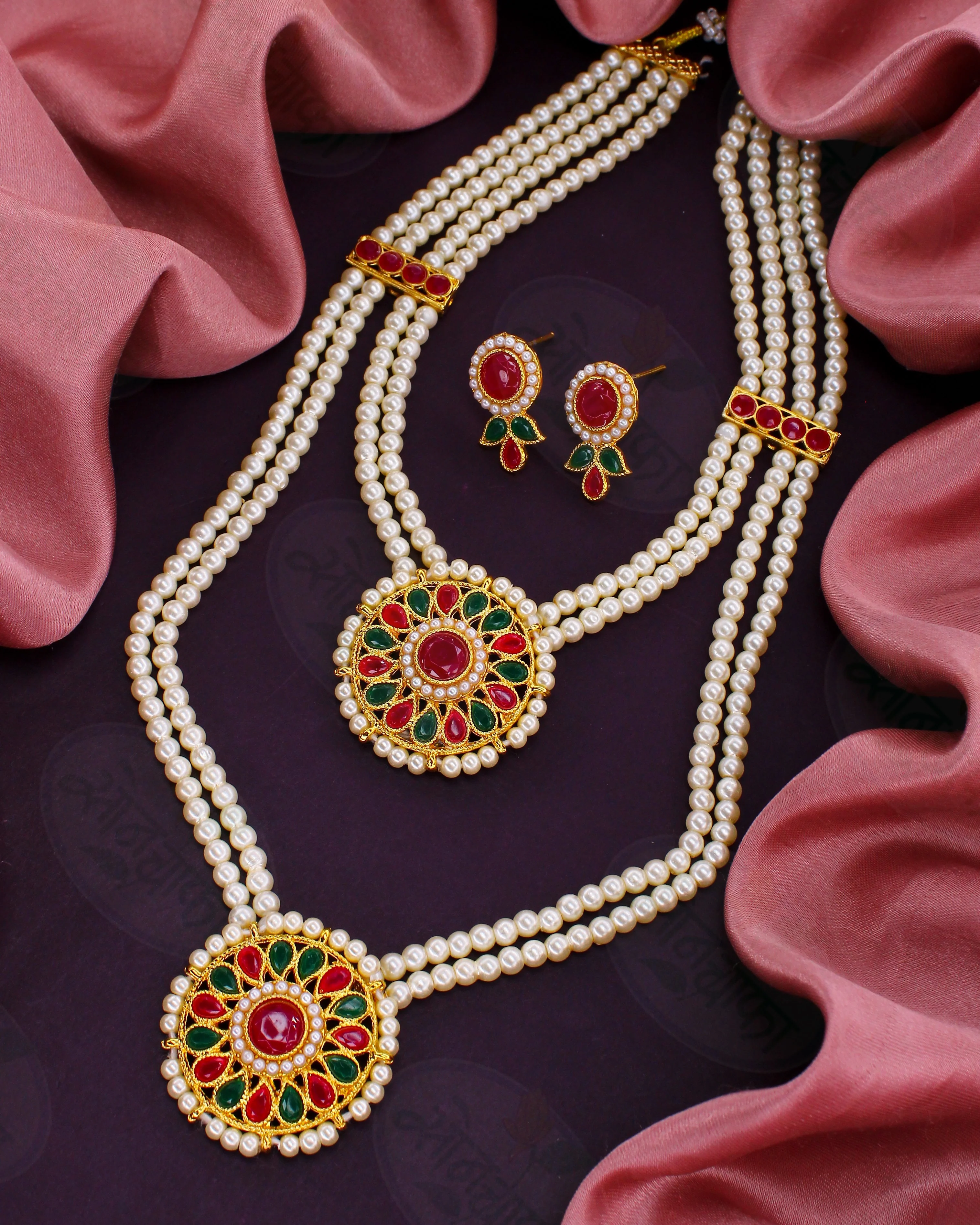 FLEUR ELEGANCE PEARL NECKLACE - Image 5