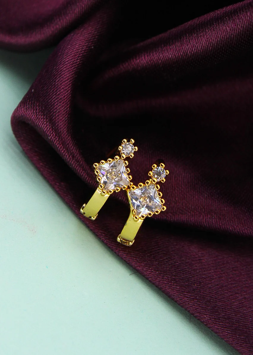 SMALL DIA STUDS - Image 2