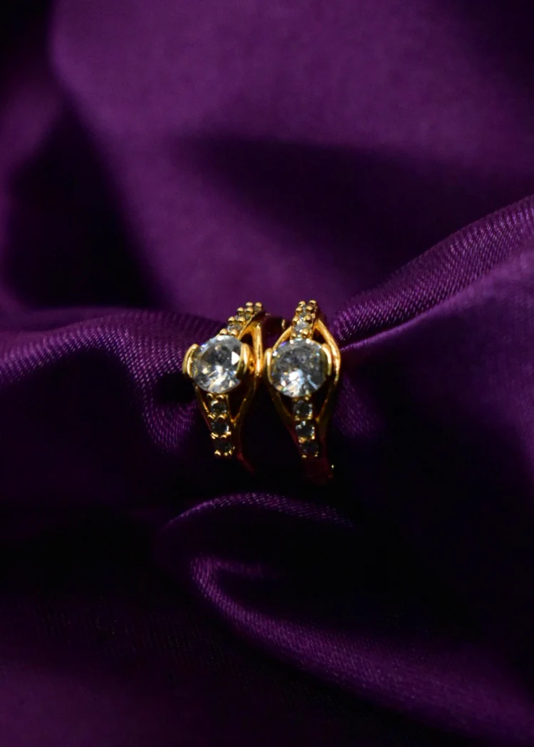 DELIGHT EAR STUDS - Image 3