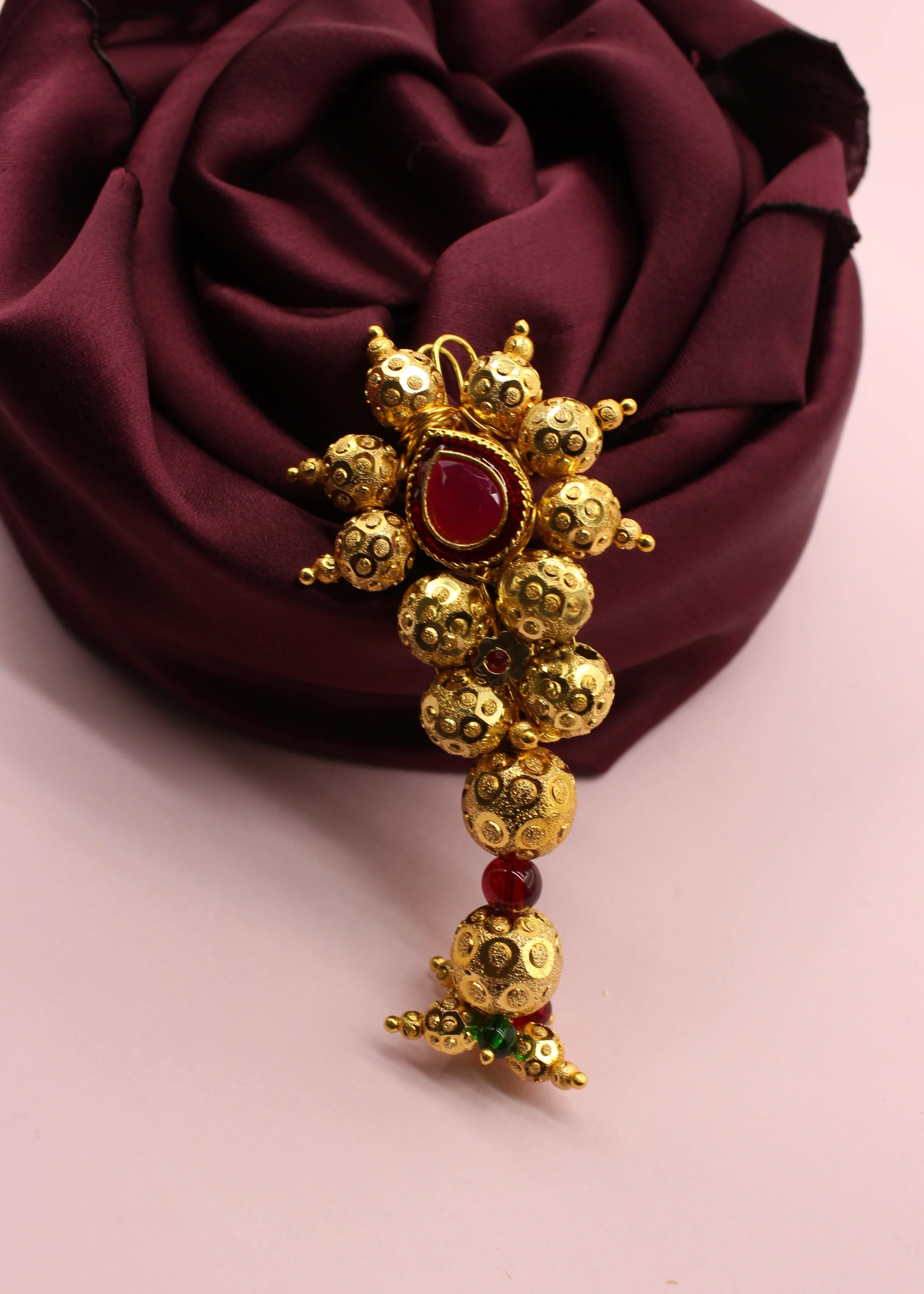 ANTIQUE SAREE BROOCH - Image 3